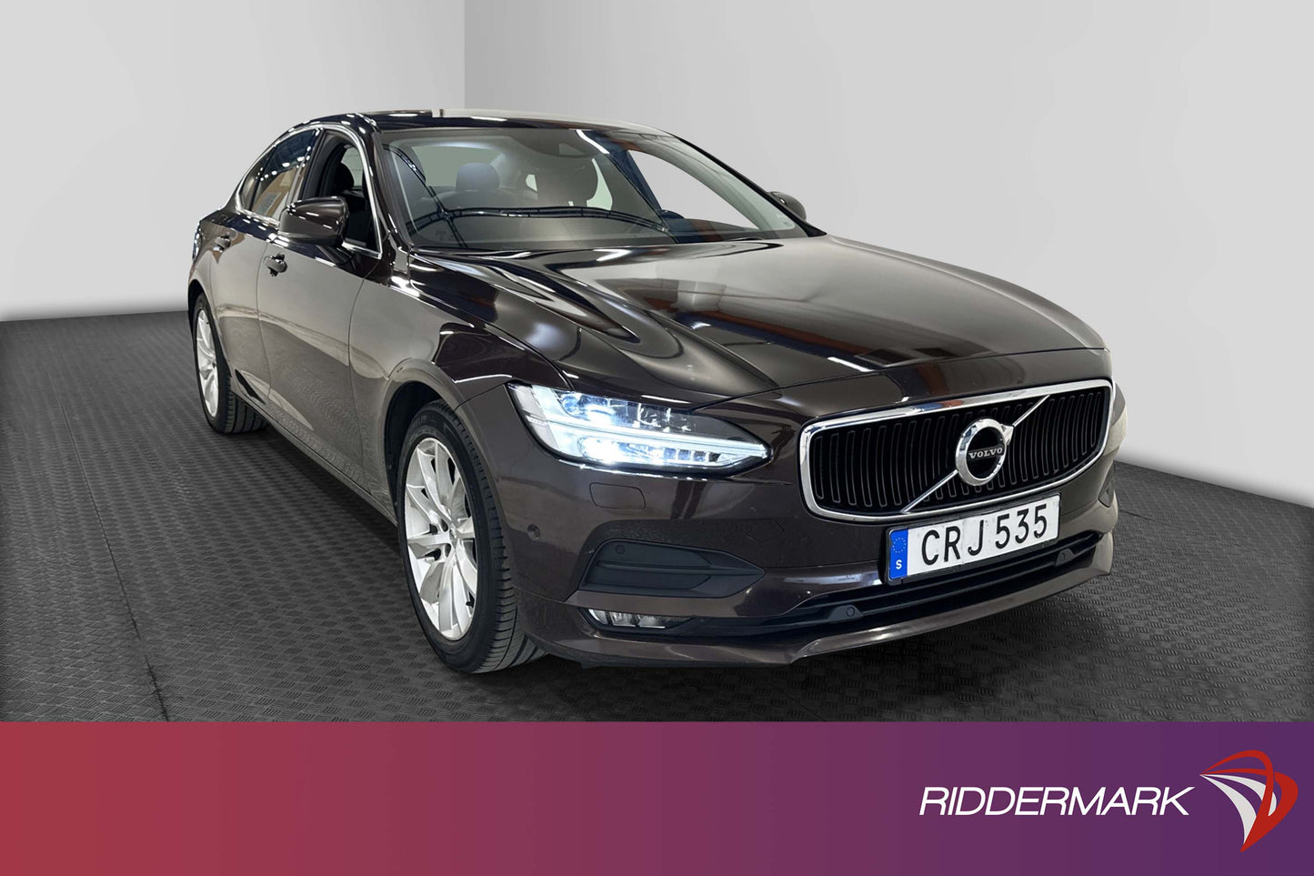 Volvo S90 D4 AWD 190hk Momentum D-Värmare VOC Navi 0.47L/Mil