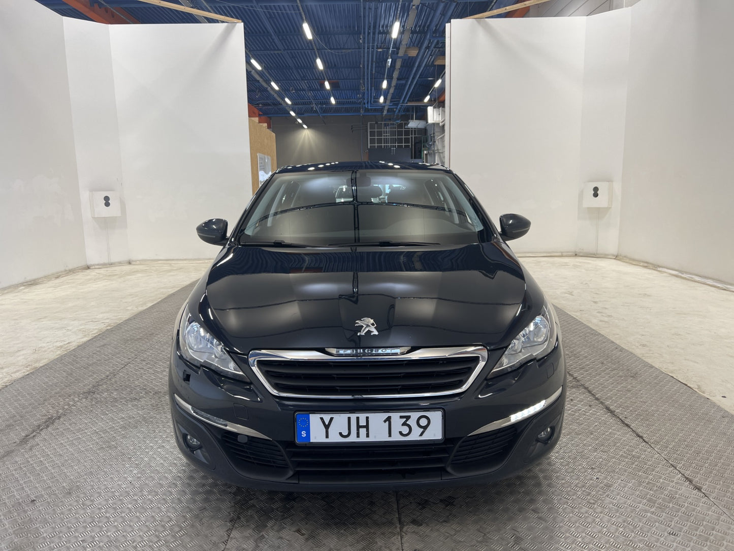 Peugeot 308 1.6 BlueHDI Active M/K-Värmare Touchskärm