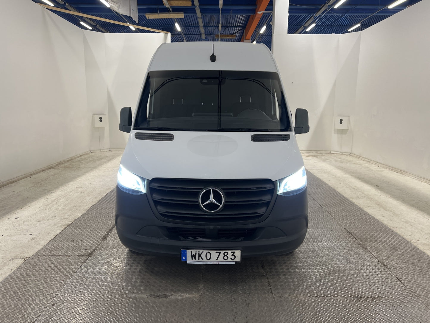 Mercedes-Benz Sprinter L2H2 316 Värmare Drag B-Kamera Moms