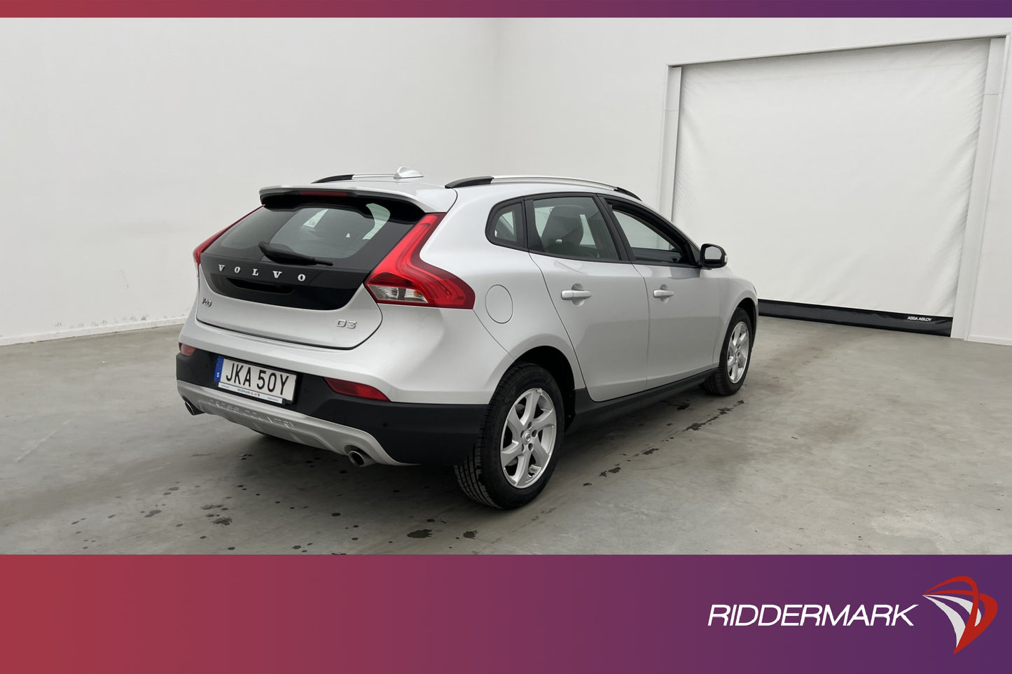 Volvo V40 Cross Country D3 150hk Momentum VOC B-Kamera Navi