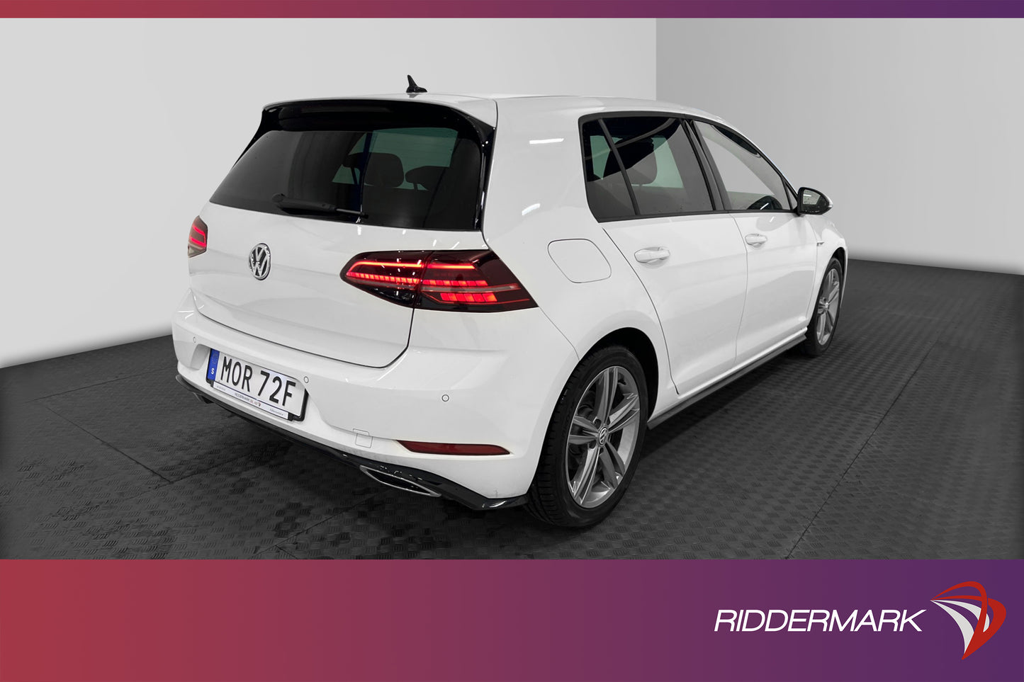 Volkswagen Golf 1.5 150hk R-Line CarPlay Pluspaket Välservad