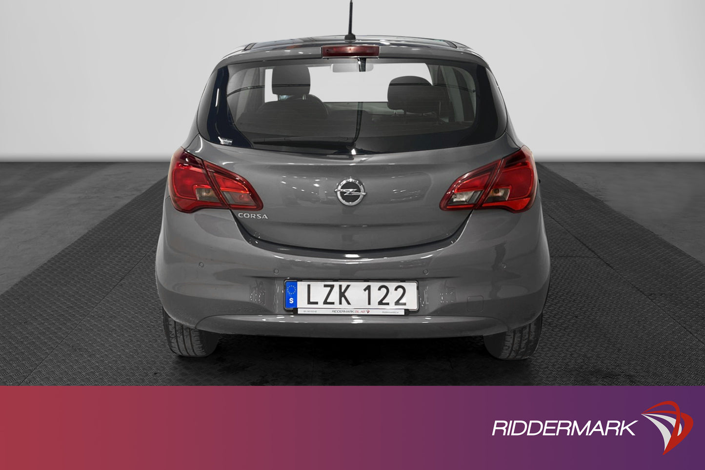 Opel Corsa 1.4 90hk M-Värmare Rattvärme Låg Skatt 2-Brukare