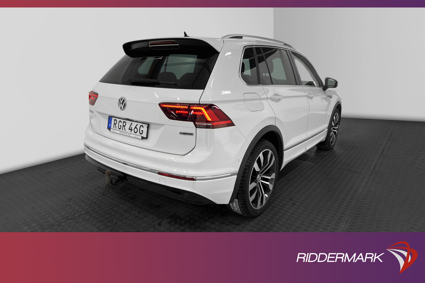 Volkswagen Tiguan 2.0 4M Premium R-Line Cockpit D-värme Drag