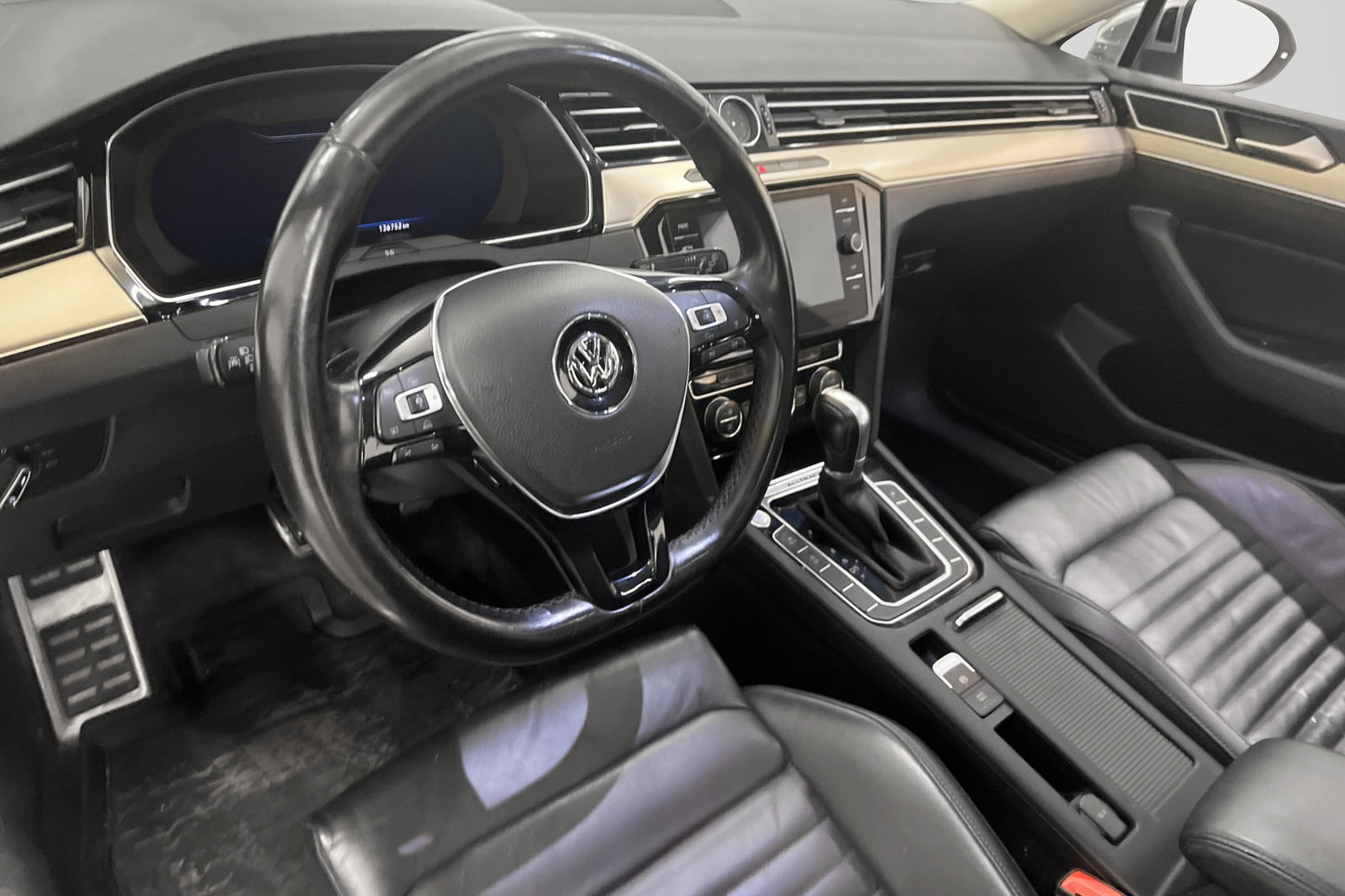 Volkswagen Passat Alltrack 4M Cockpit Pano Skinn Värm Drag