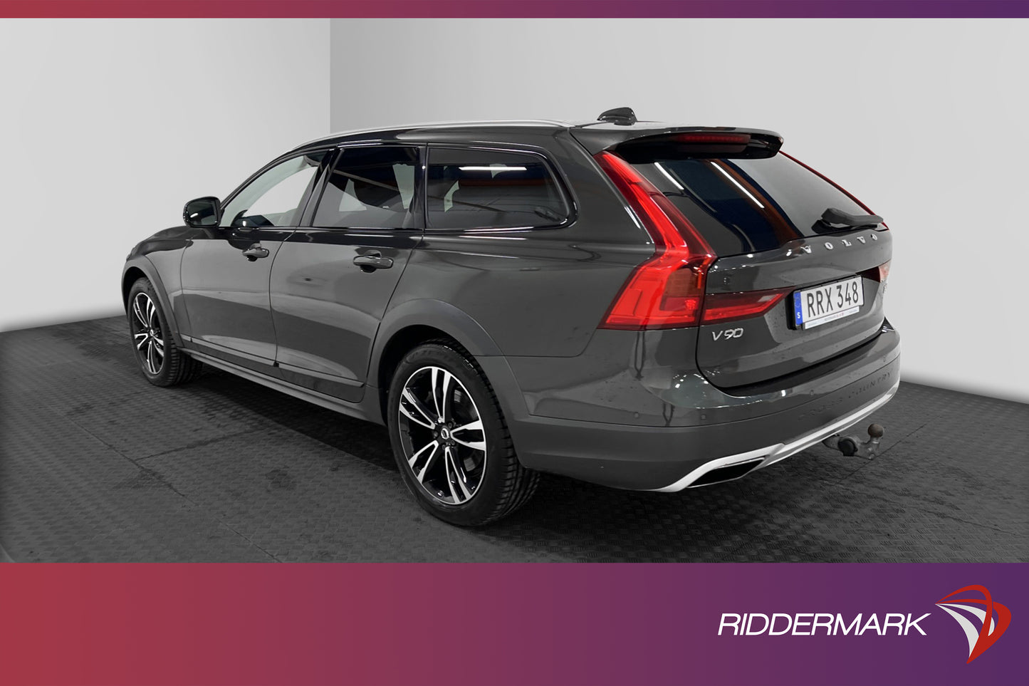 Volvo V90 Cross Country T5 AWD VOC Pano H/K 360° HUD Drag