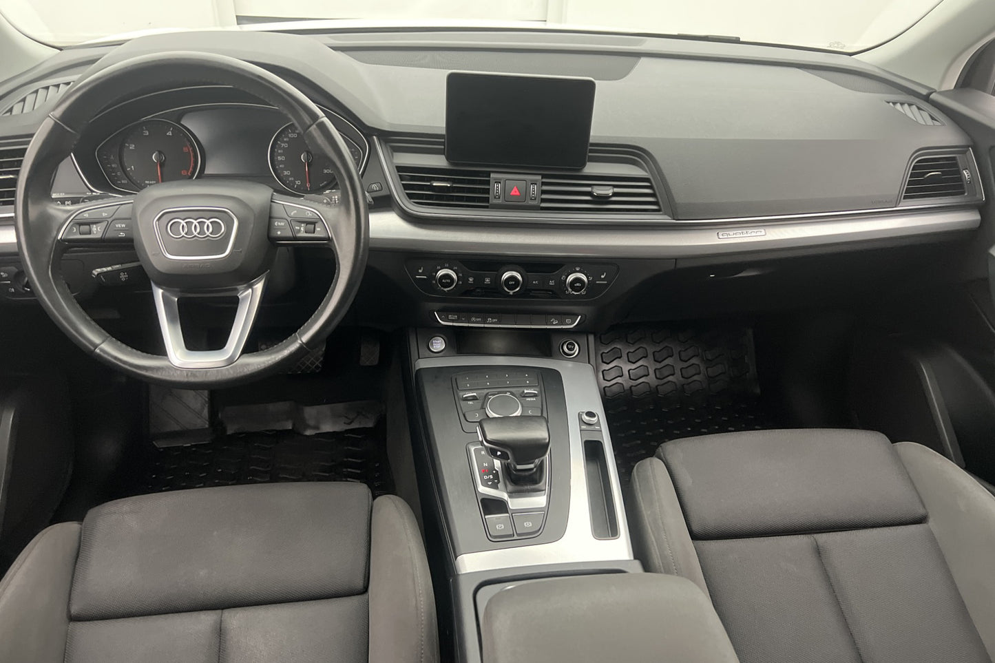 Audi Q5 2.0 TDI Quattro 190hk Proline Sensorer Keyless Drag