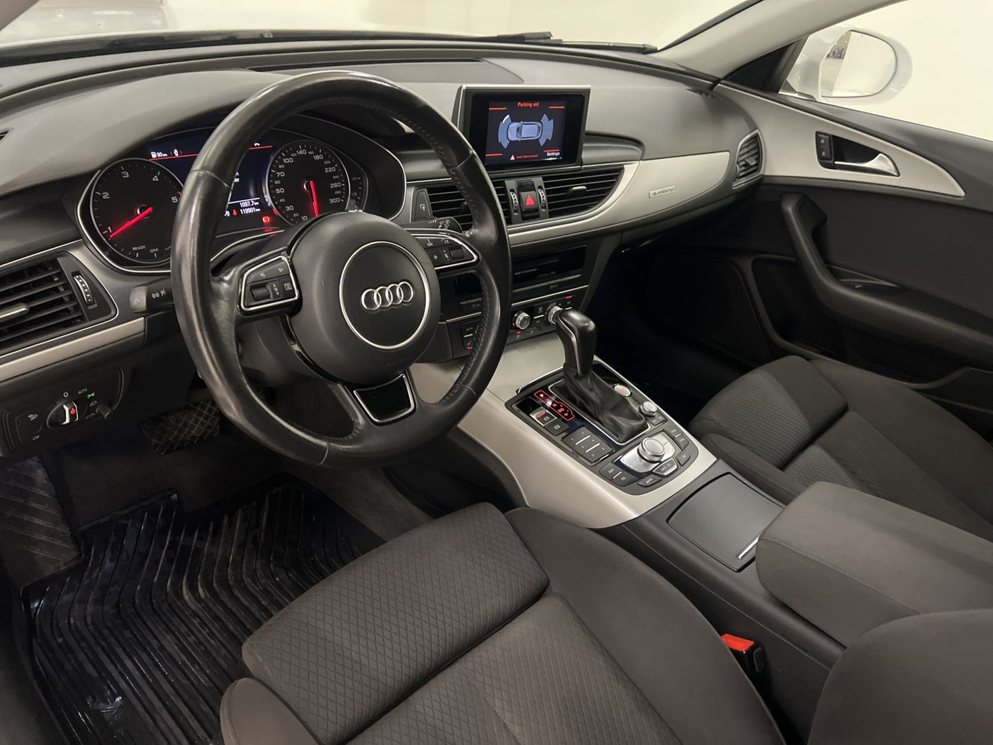 Audi A6 3.0 TDI V6 Q Sport Edt Värmare Dragkrok Välservad