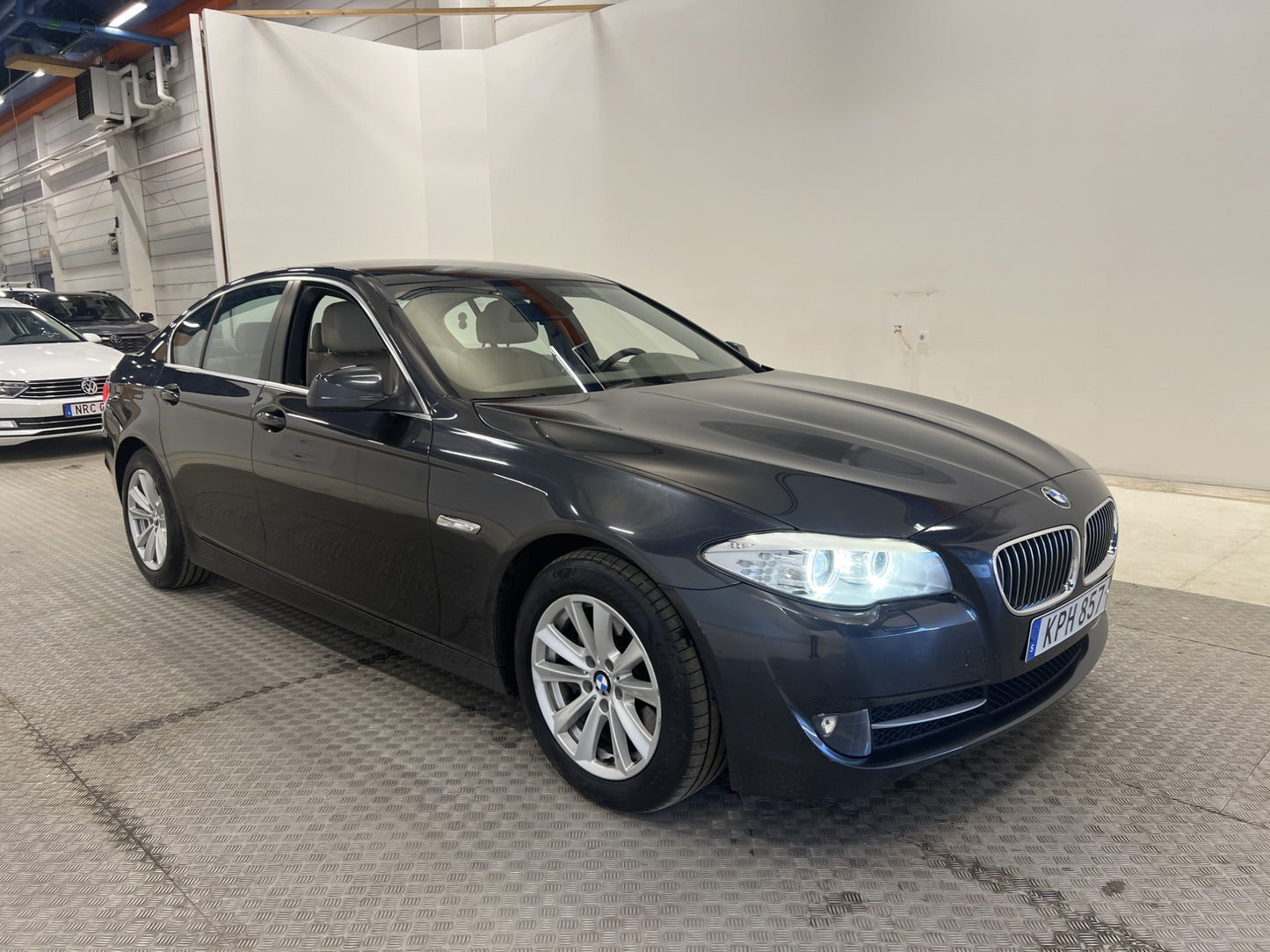 BMW 525d 204hk Skinn P-sensorer Nyservad Välservad 2 Brukare