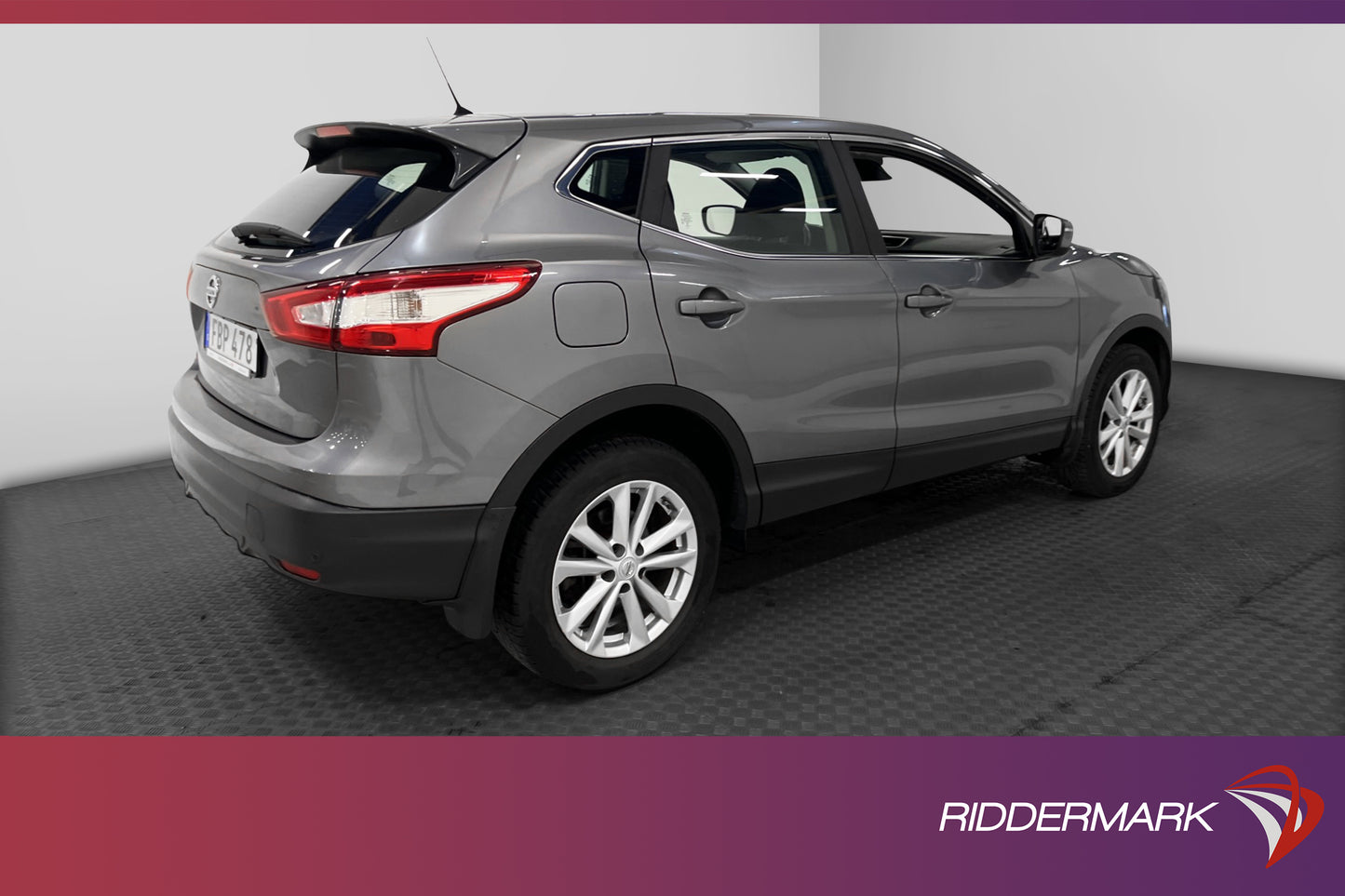 Nissan Qashqai 1.2 DIG-T 115hk Acenta B-Kamera Navi Nyservad