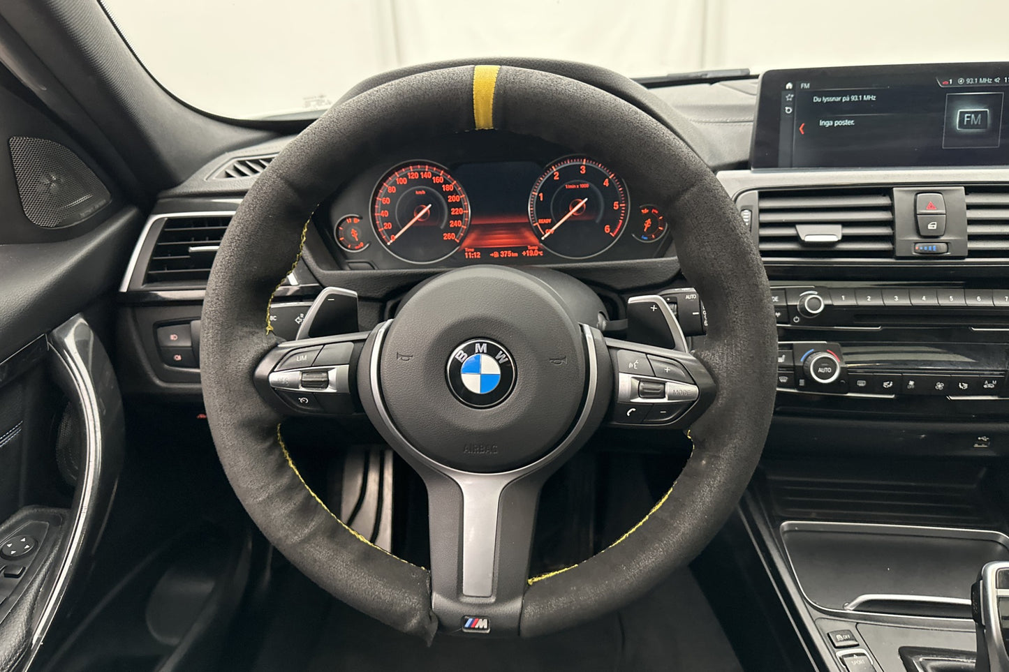 BMW 320 d 190hk xDrive M-Sport Pano H/K HUD Skinn Navi B-Kam