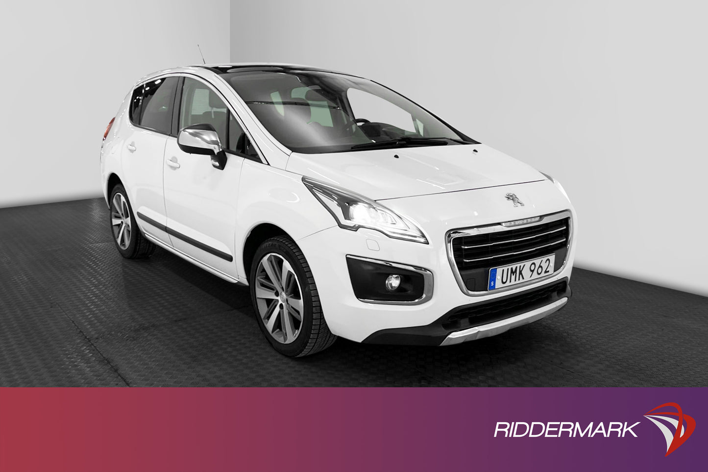 Peugeot 3008 1.6 BlueHDi 120hk Pano Kamera HUD Drag Navi