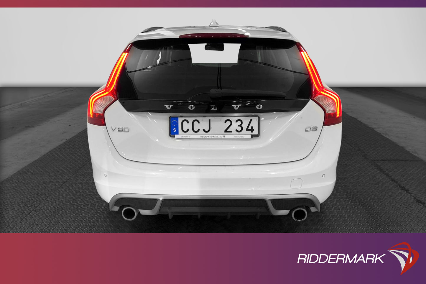 Volvo V60 D3 163hk R-Design D-värm Skinn Nyservad