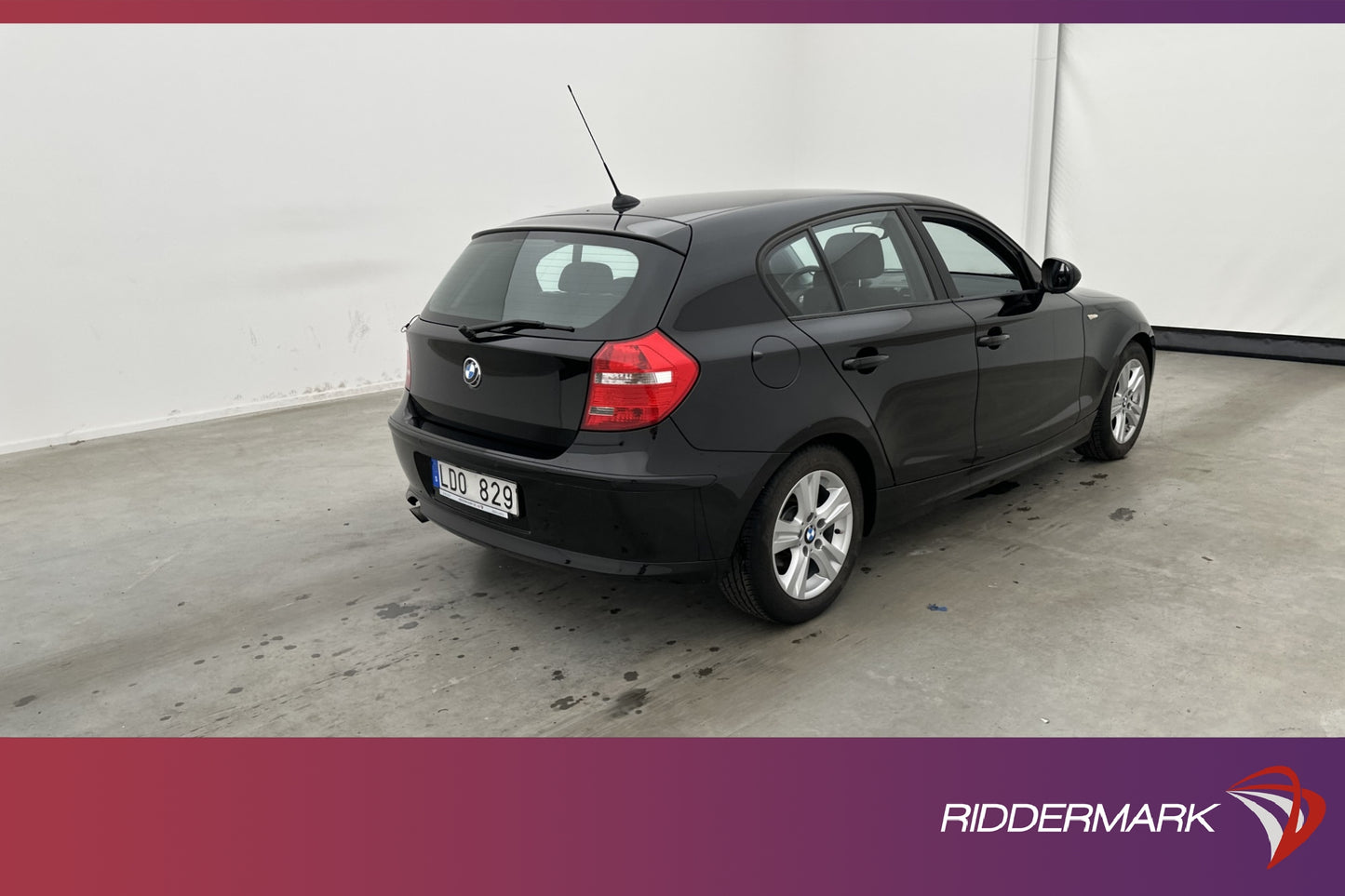 BMW 116 i 122hk Advantage Comfort Värmare Sensorer Välservad