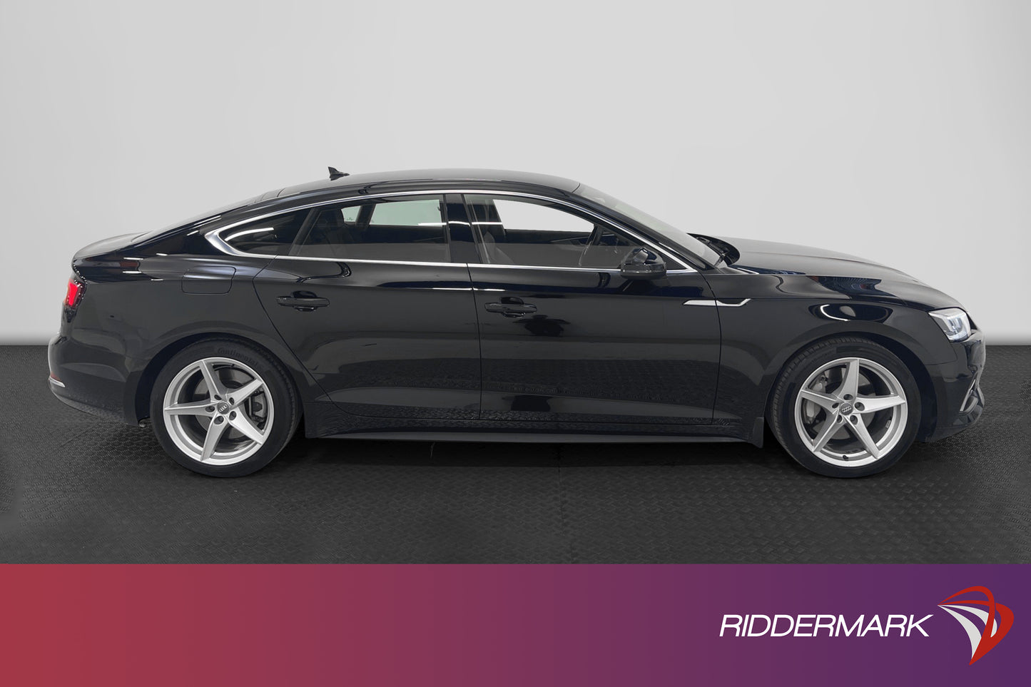 Audi A5 Sportback 45 TFSI quattro 245hk Proline Skinn PDC