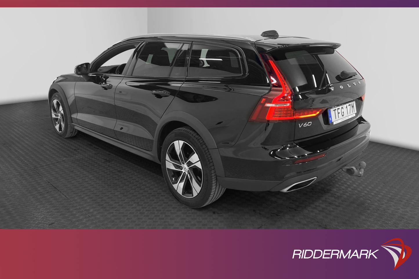 Volvo V60 Cross Country D4 AWD Advanced VOC Skinn Drag B-Kam