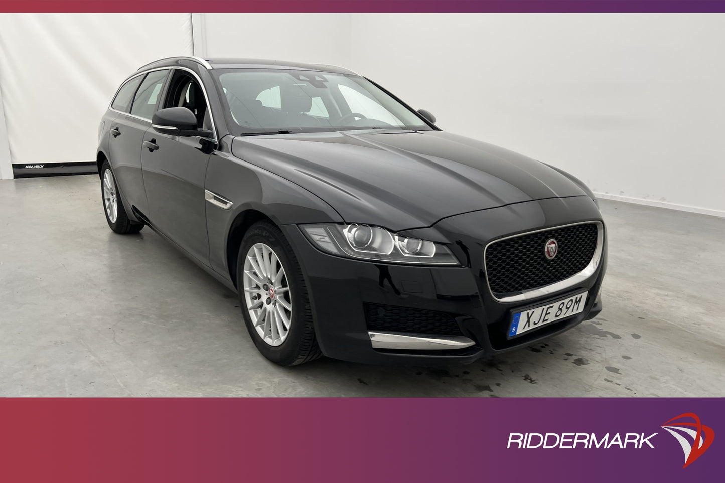 Jaguar XF 20d Sportbrake 180hk Meridian Kamera Navi Skinn