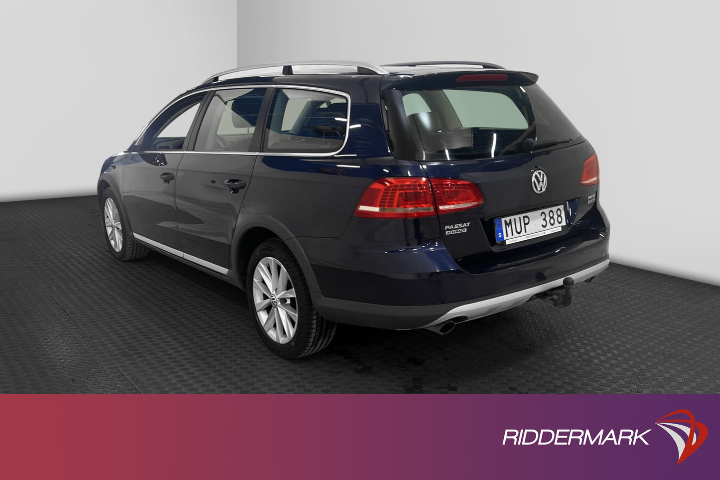 Volkswagen Passat Alltrack 2.0 TDI 170hk 4M B-Kamera Skinn