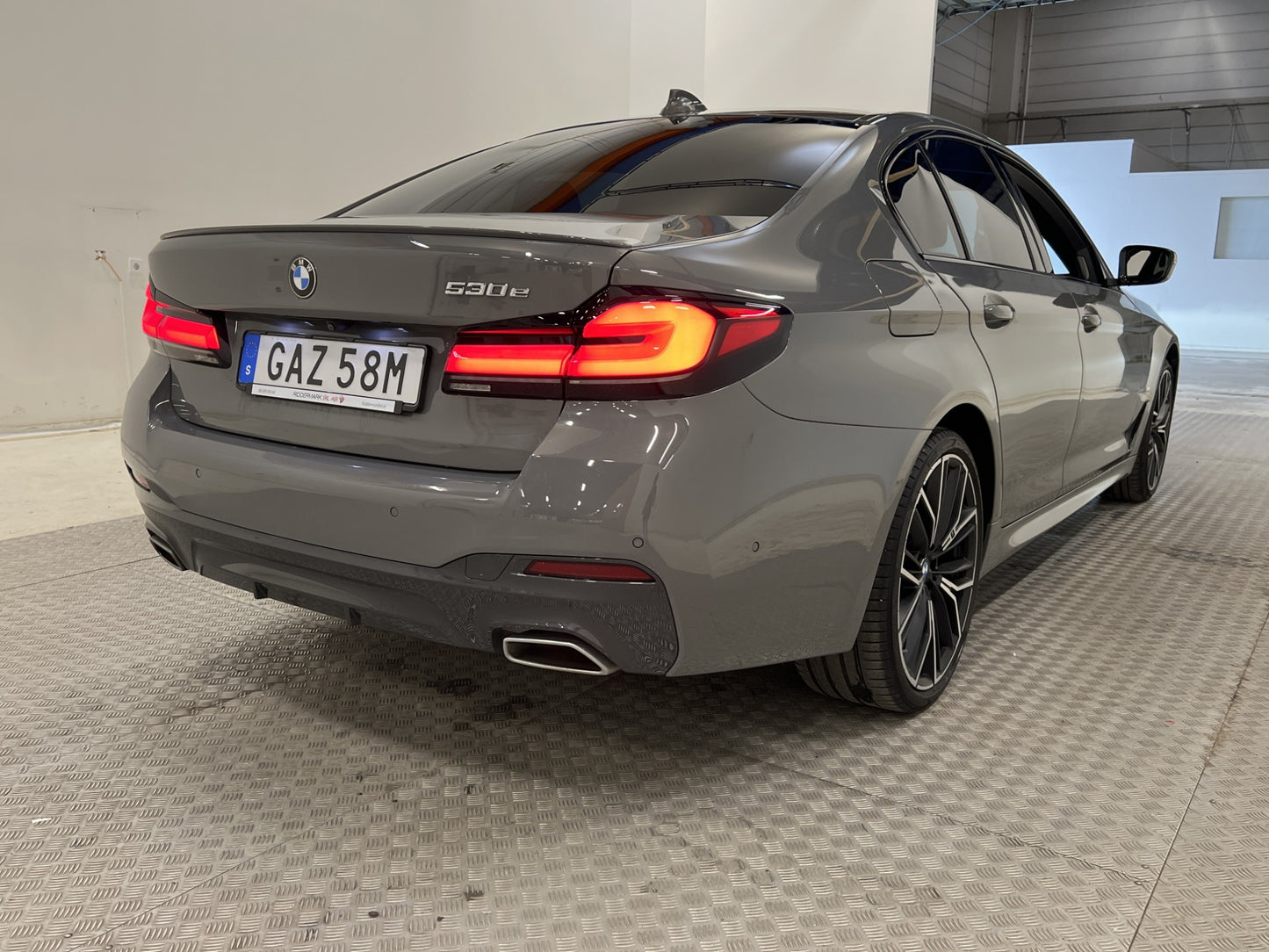 BMW 530 e Sedan 292hk M-Sport H/K Navi Kamera Skinn Ambient