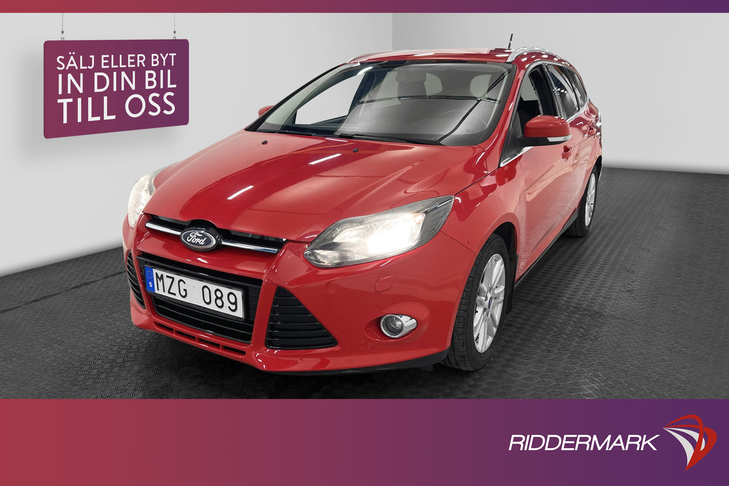 Ford Focus 1.2 EcoBoost 100hk Titanium Dragkrok Ny Kamrem