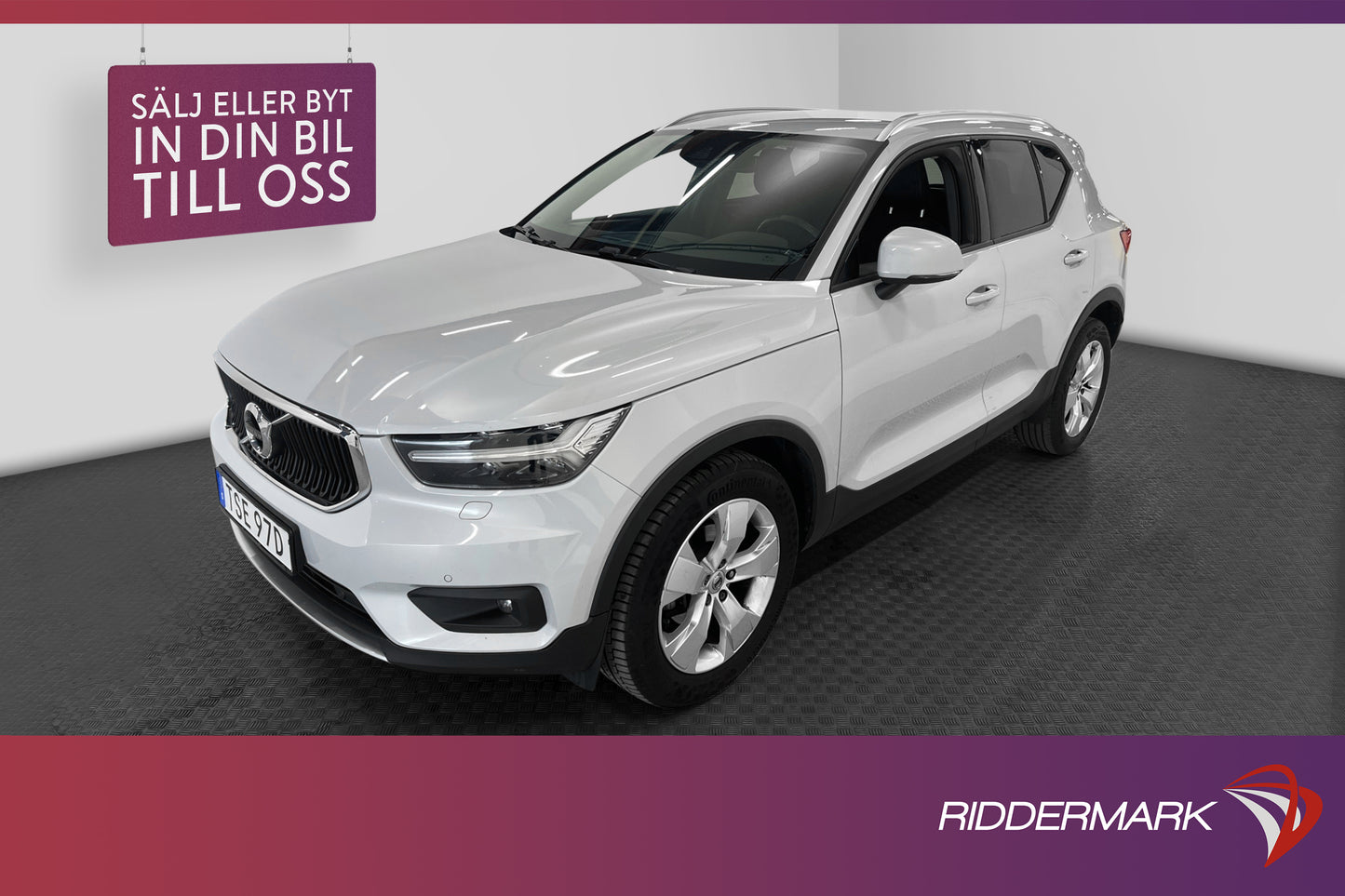 Volvo XC40 D3 150hk Momentum Navi D-värm VOC LED P-sensorer