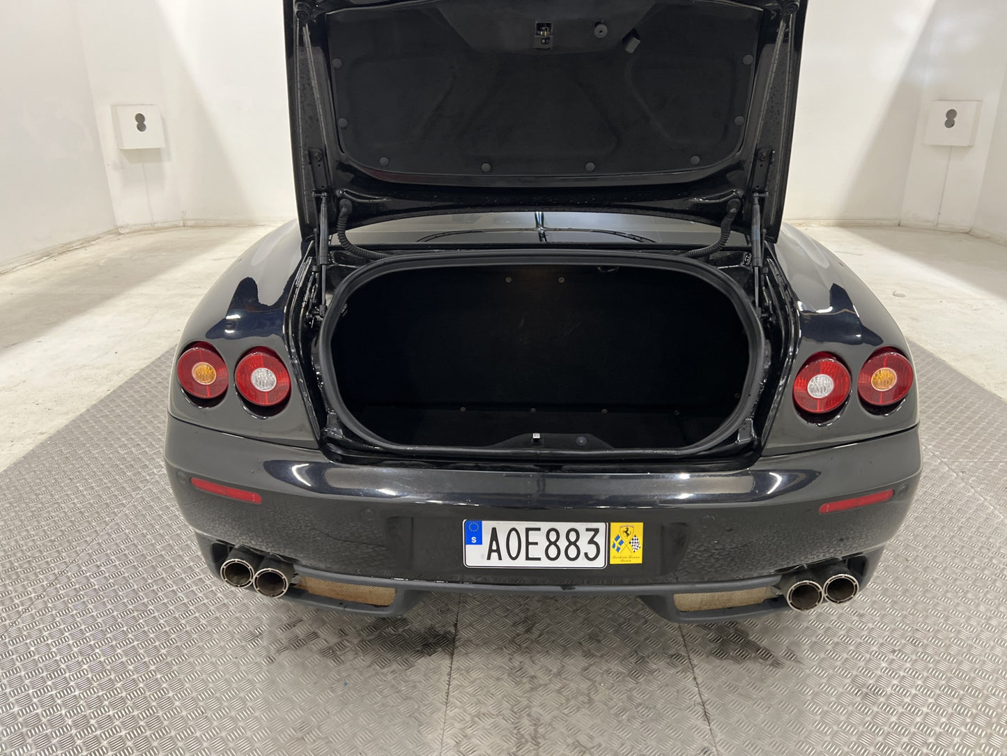 Ferrari 612 Scaglietti 5.7 V12 540hk HGTC-Paket F1 Keramiska