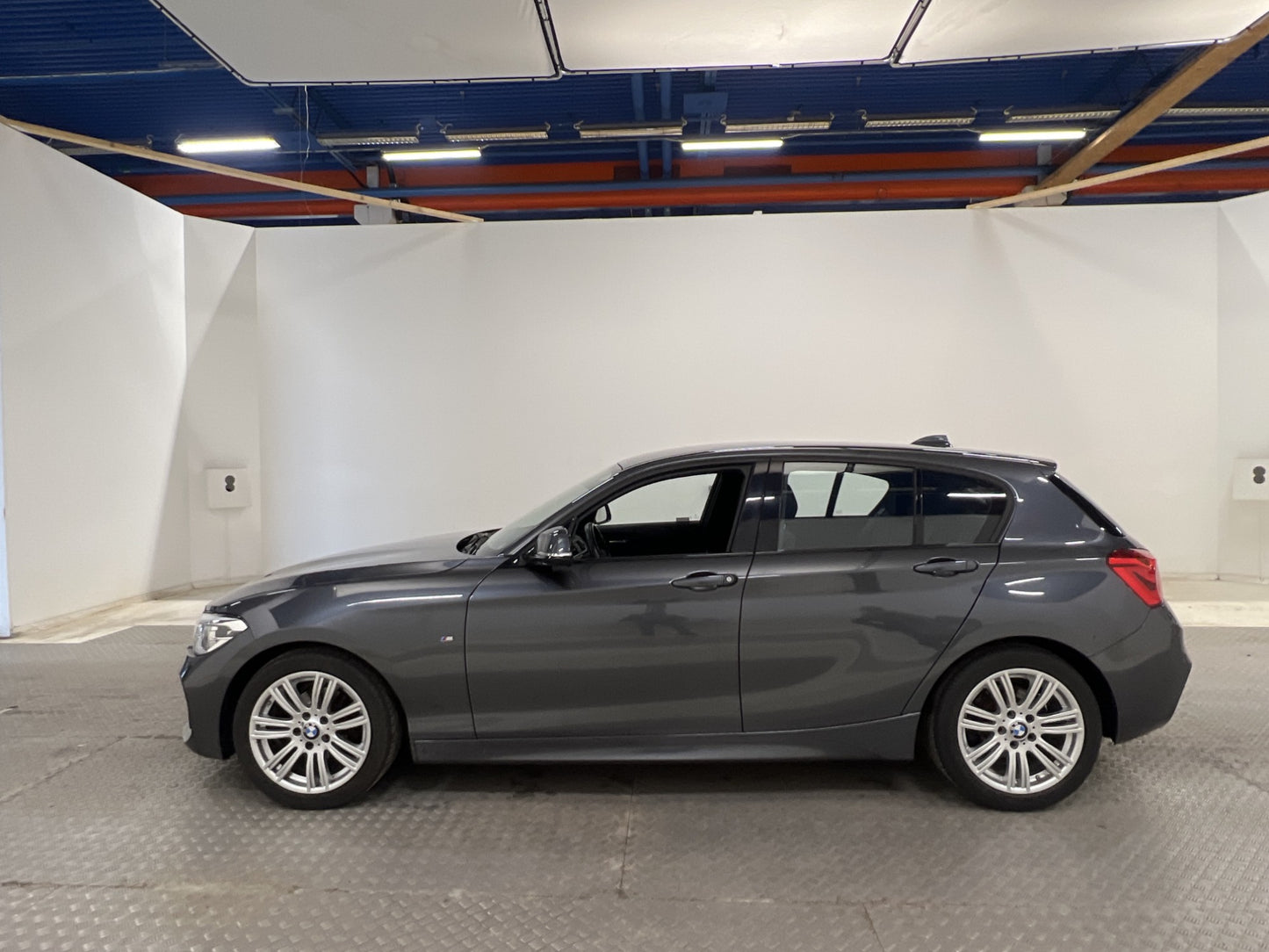 BMW 118i 136hk M Sport P-Sensorer 2541Mil 1-Brukare