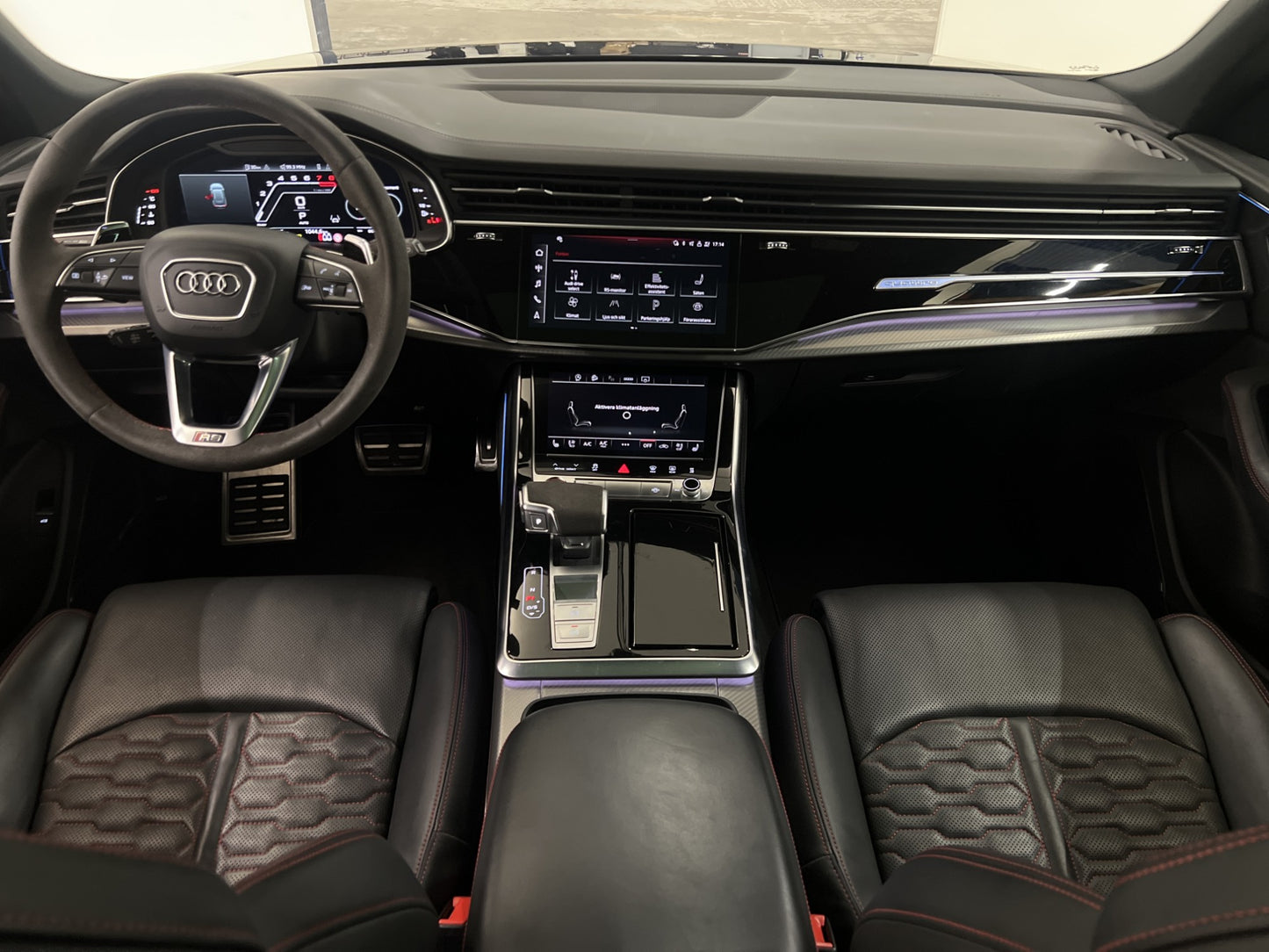 Audi RS Q8 Cockpit B&O Pano Navi MOMS *SE SPEC* 600hk