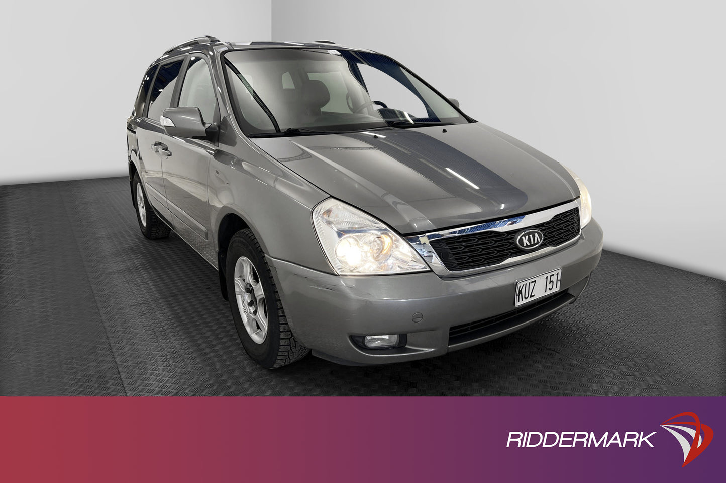 Kia Carnival 2.2 CRDi 197hk 7-sits Skinn Drag Nyservad