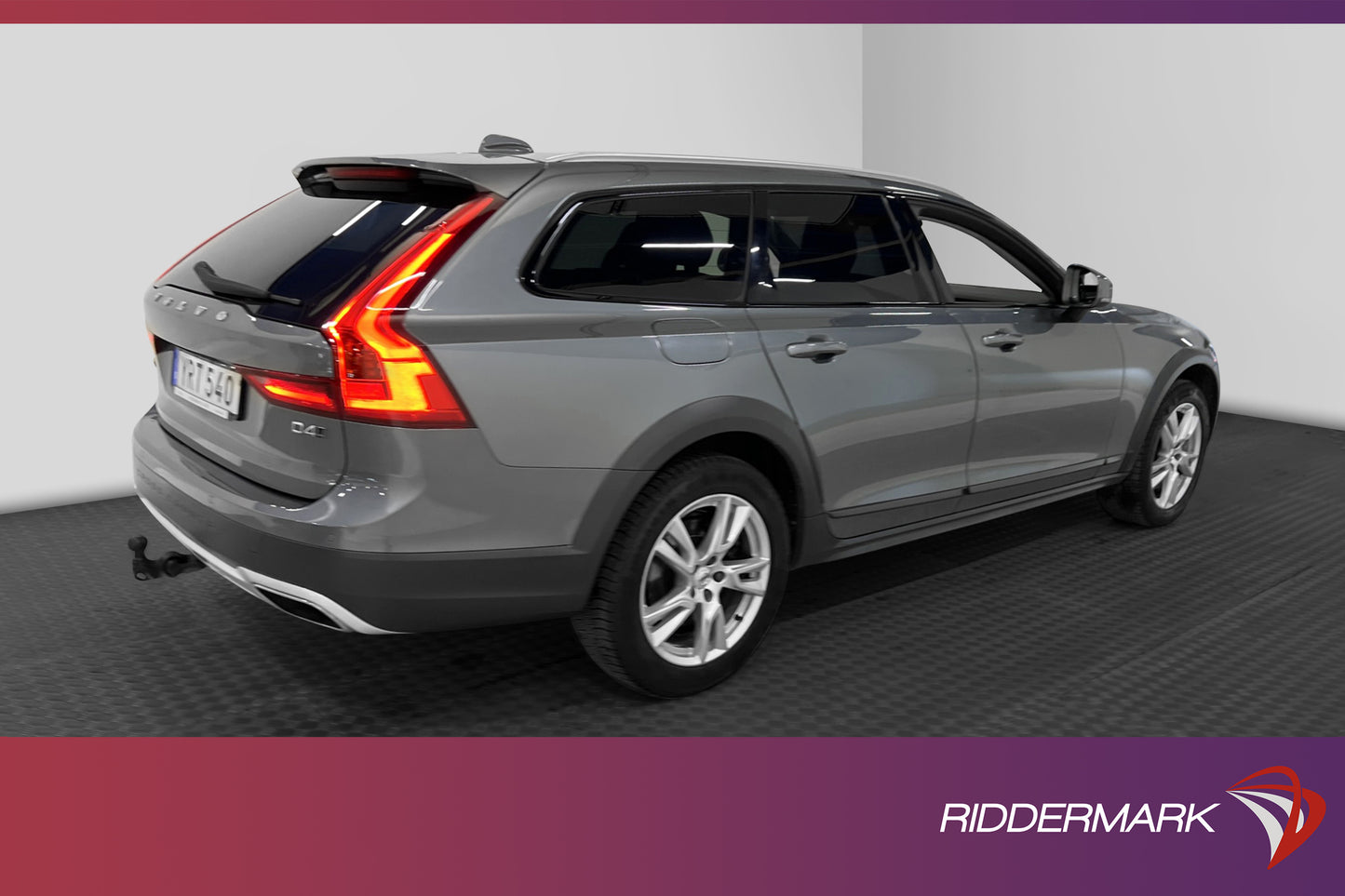 Volvo V90 Cross Country D4 AWD Inscription Pano Skinn 360°