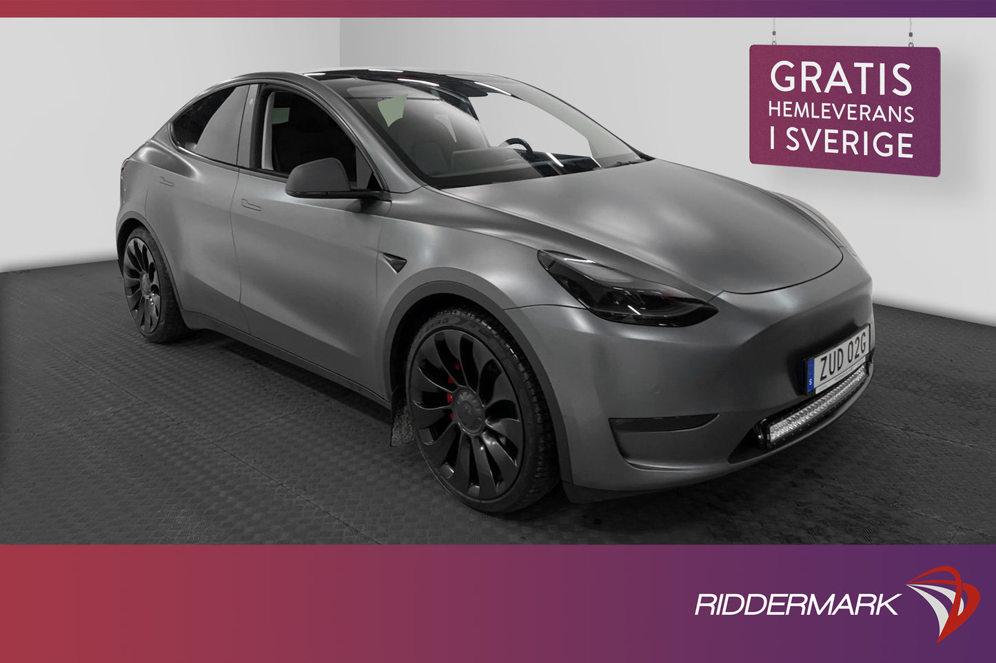 Tesla Model Y Performance AWD 450hk Svensksåld Drag