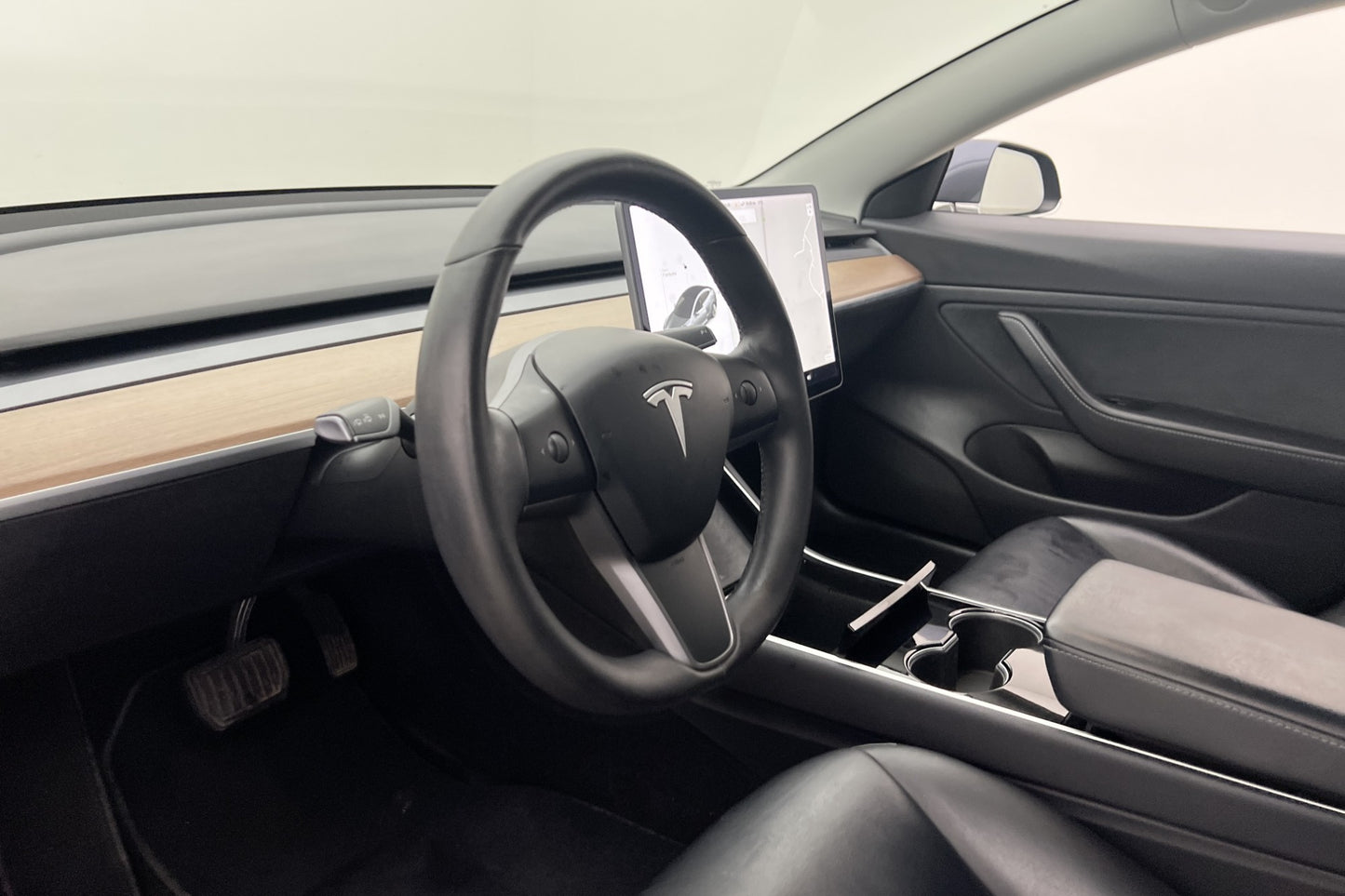 Tesla Model 3 Long Range AWD 440hk Dragkrok En-brukare MOMS