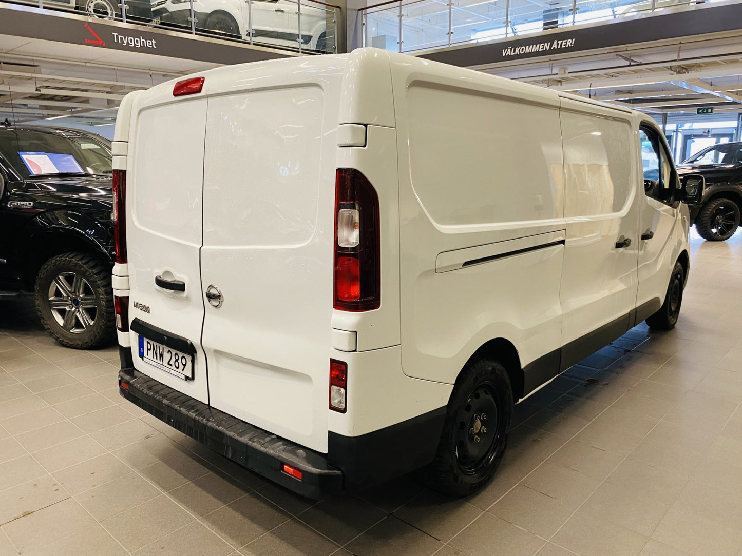 Nissan NV300 1.6 dCi Eu6 120hk Lång Värmare Moms