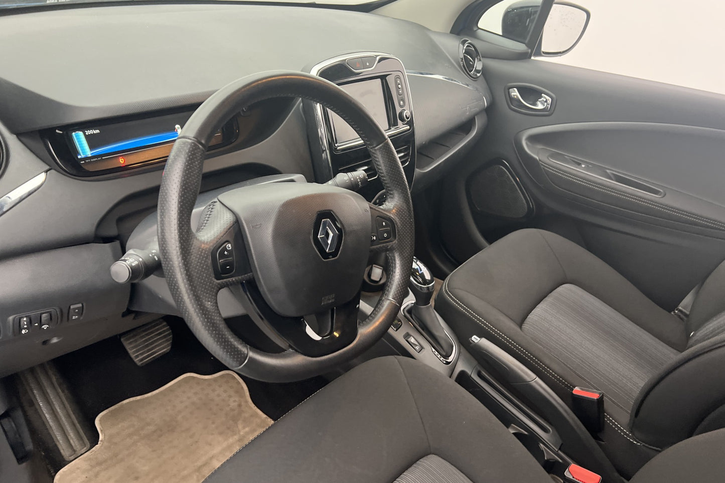 Renault ZOE R90 41 kWh 92hk Batterihyra Kamera Navi Välserv