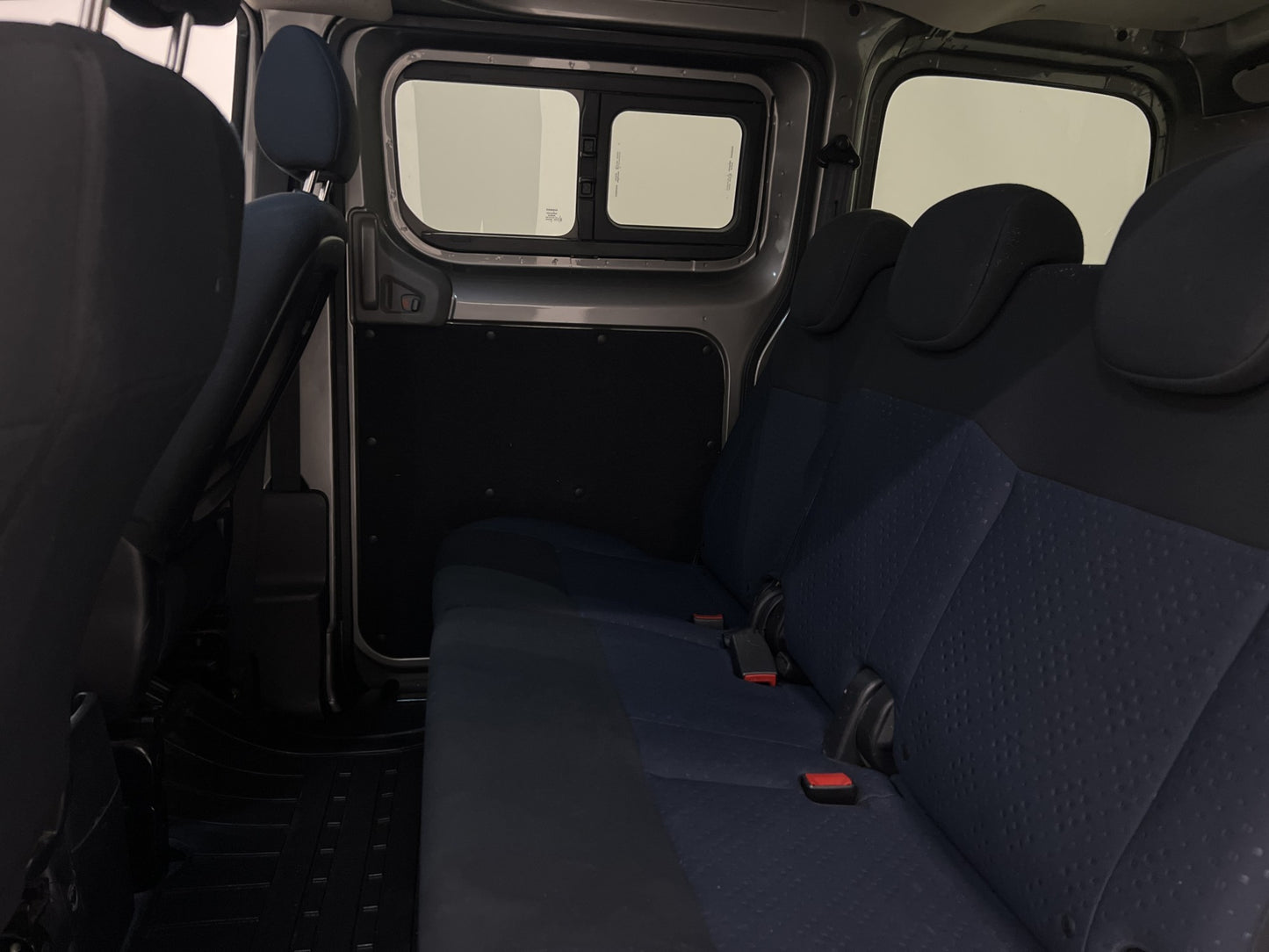 Nissan NV200 Combi 1.5dCi Kamera Värmare Dragkrok