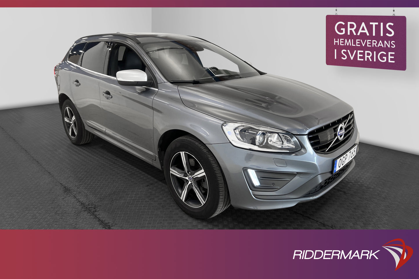 Volvo XC60 D4 AWD R-Design Pano B-kamera Navi D-värm VOC