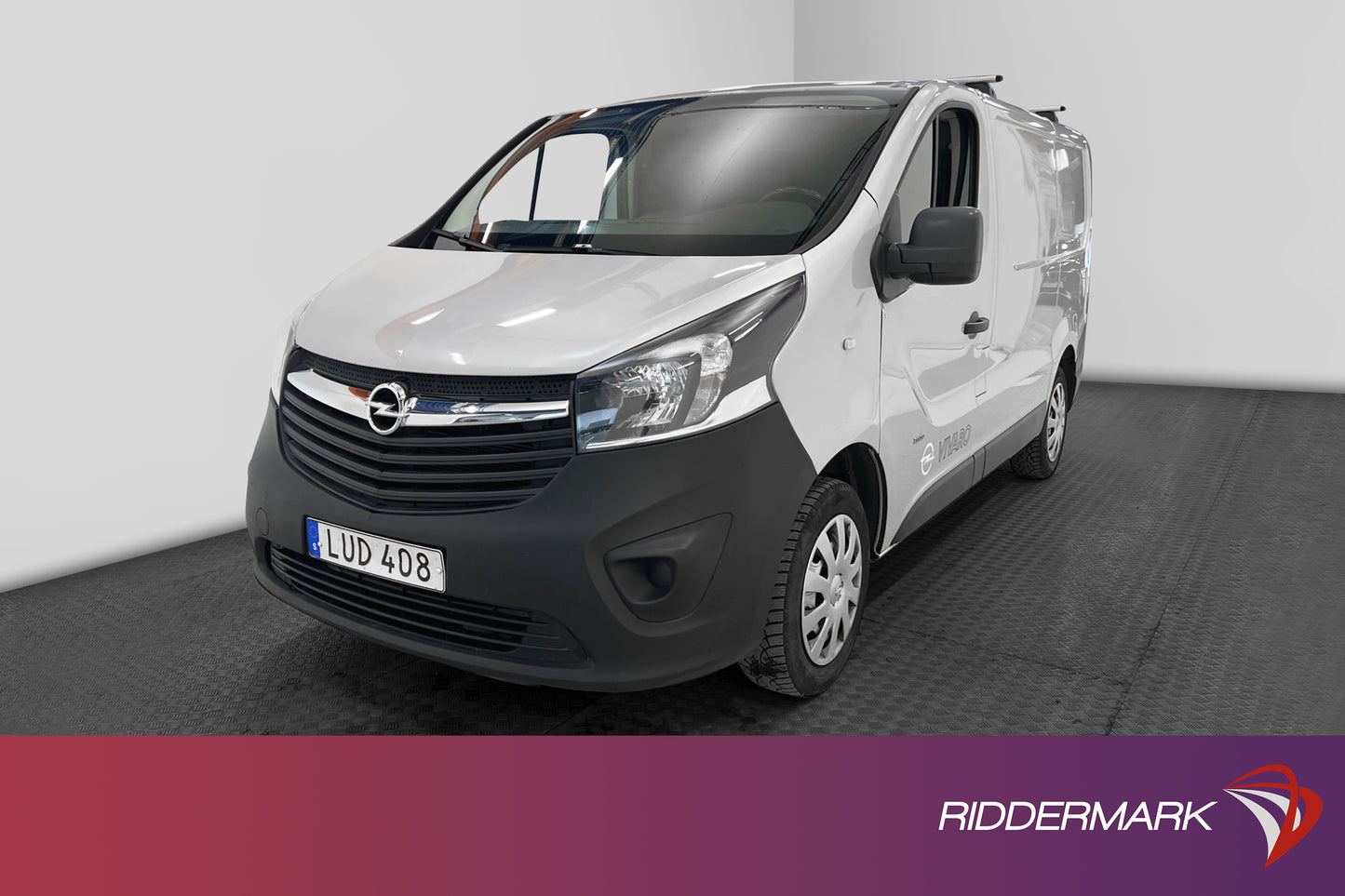 Opel Vivaro 1.6CDTI 115hk Dragkrok 3-sits Takräcke Moms