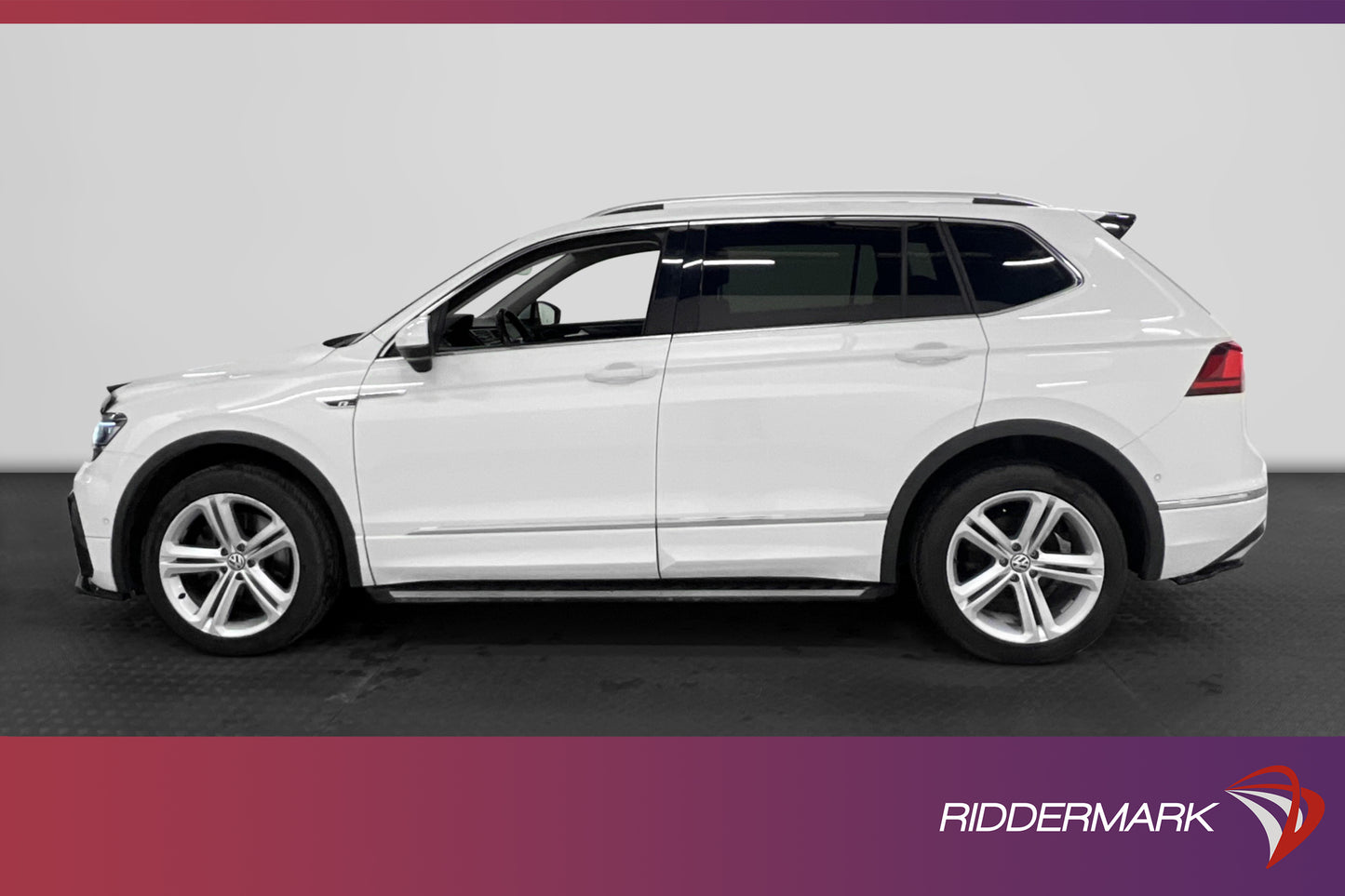 Volkswagen Tiguan Allspace R-Line 4M Pano D-Värm 7-Sits MOMS