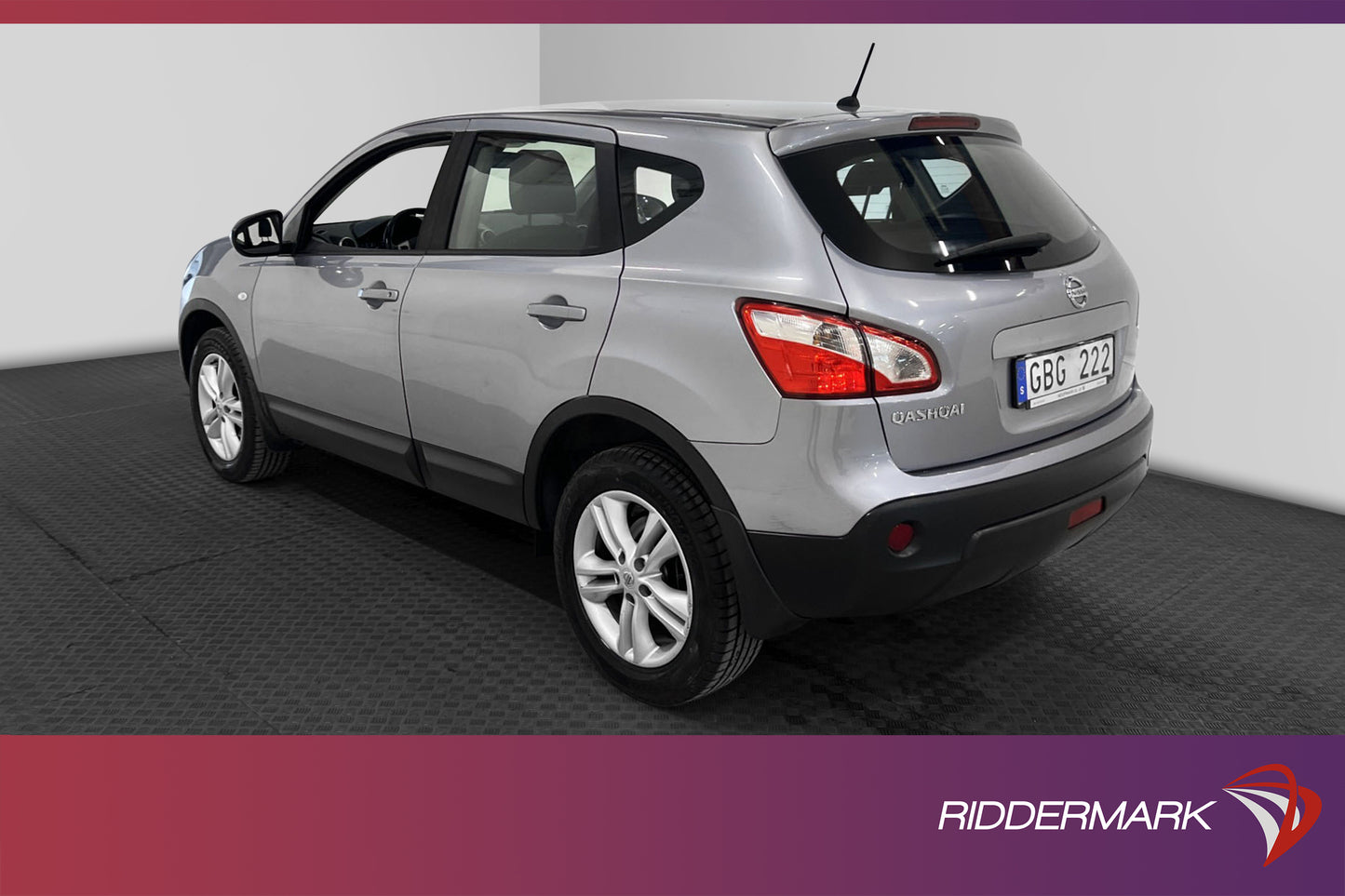 Nissan Qashqai 1.6 CVT 117hk Panorama B-Kamera Navi