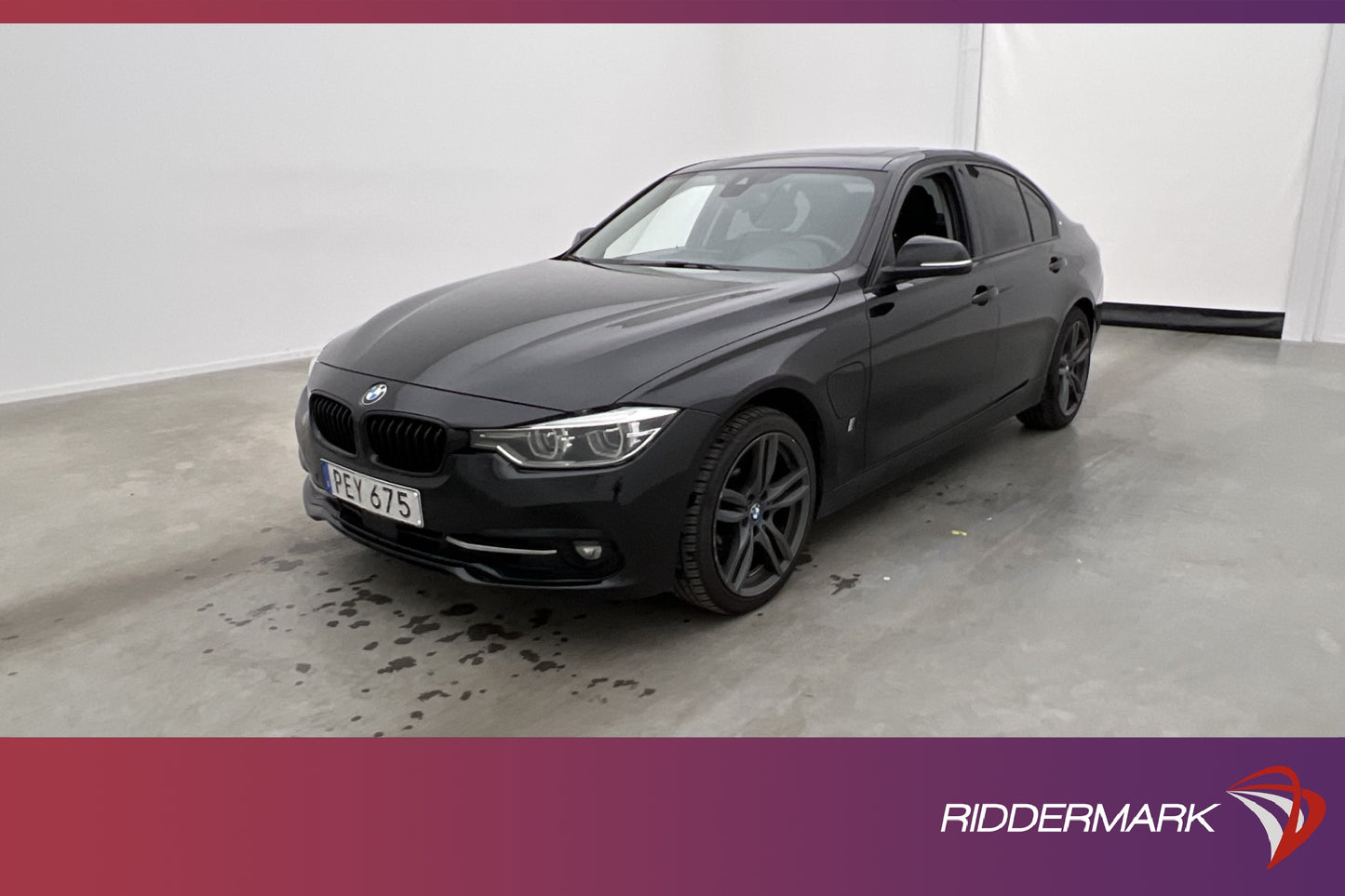 BMW 330e Sedan 252hk Sport line Taklucka Kamera Navi H/K