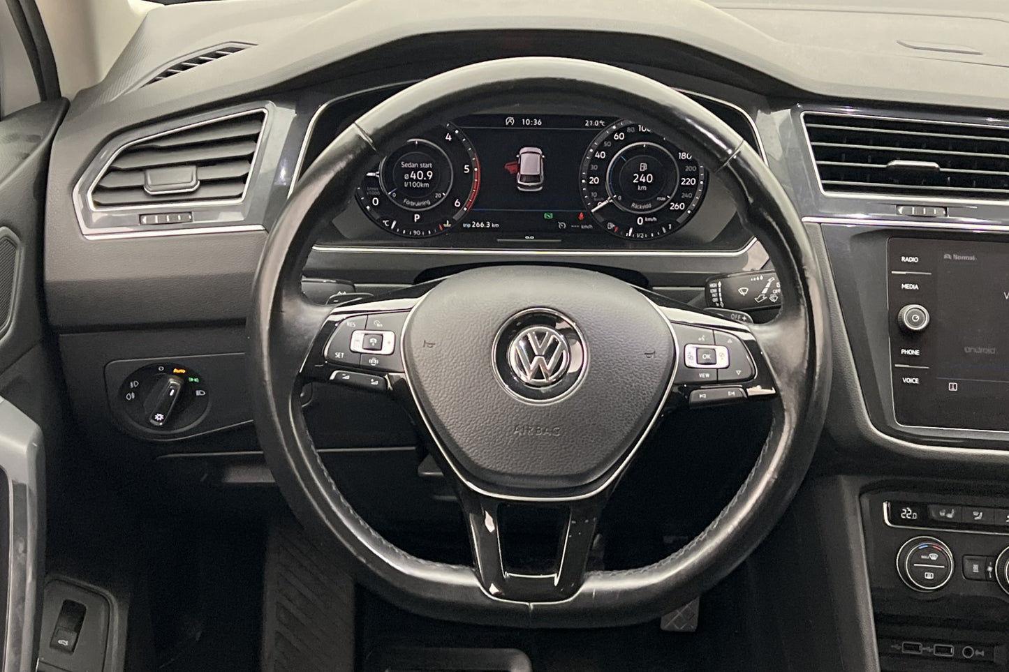 Volkswagen Tiguan Allspace 4M R-Line Cockpit 7-Sits D-Värm