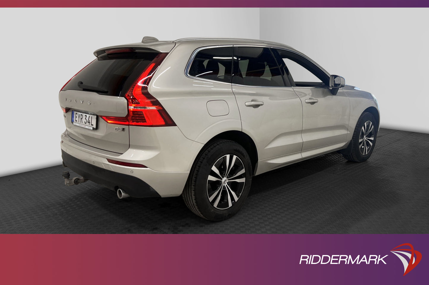 Volvo XC60 B5 AWD 250hk  Momentum Adv Edt Kamera VOC Drag