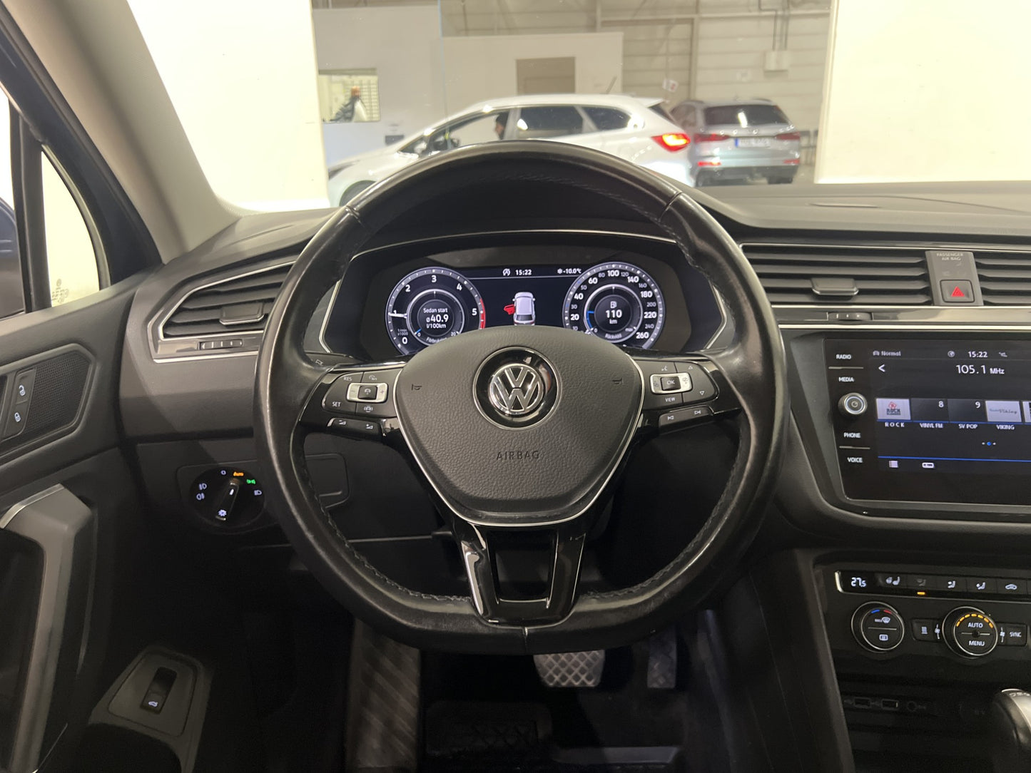 Volkswagen Tiguan Allspace 4M 190hk R-Line Cockpit Värm Drag