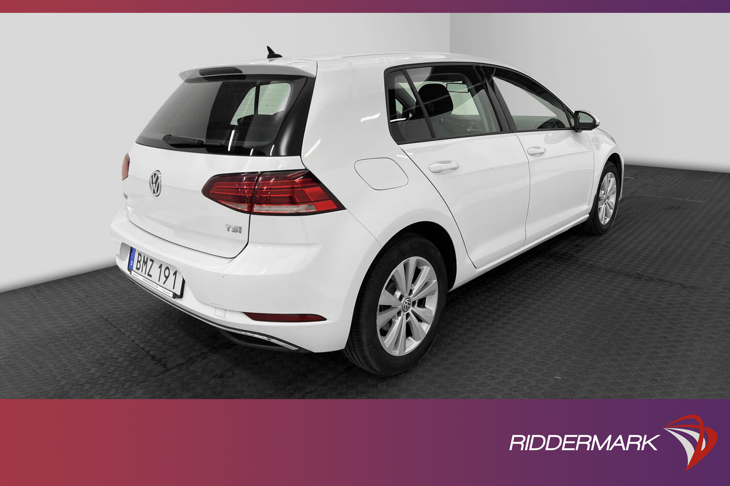 Volkswagen Golf 1.0 TSI 110hk B-Kamera Farthållare Låg Skatt