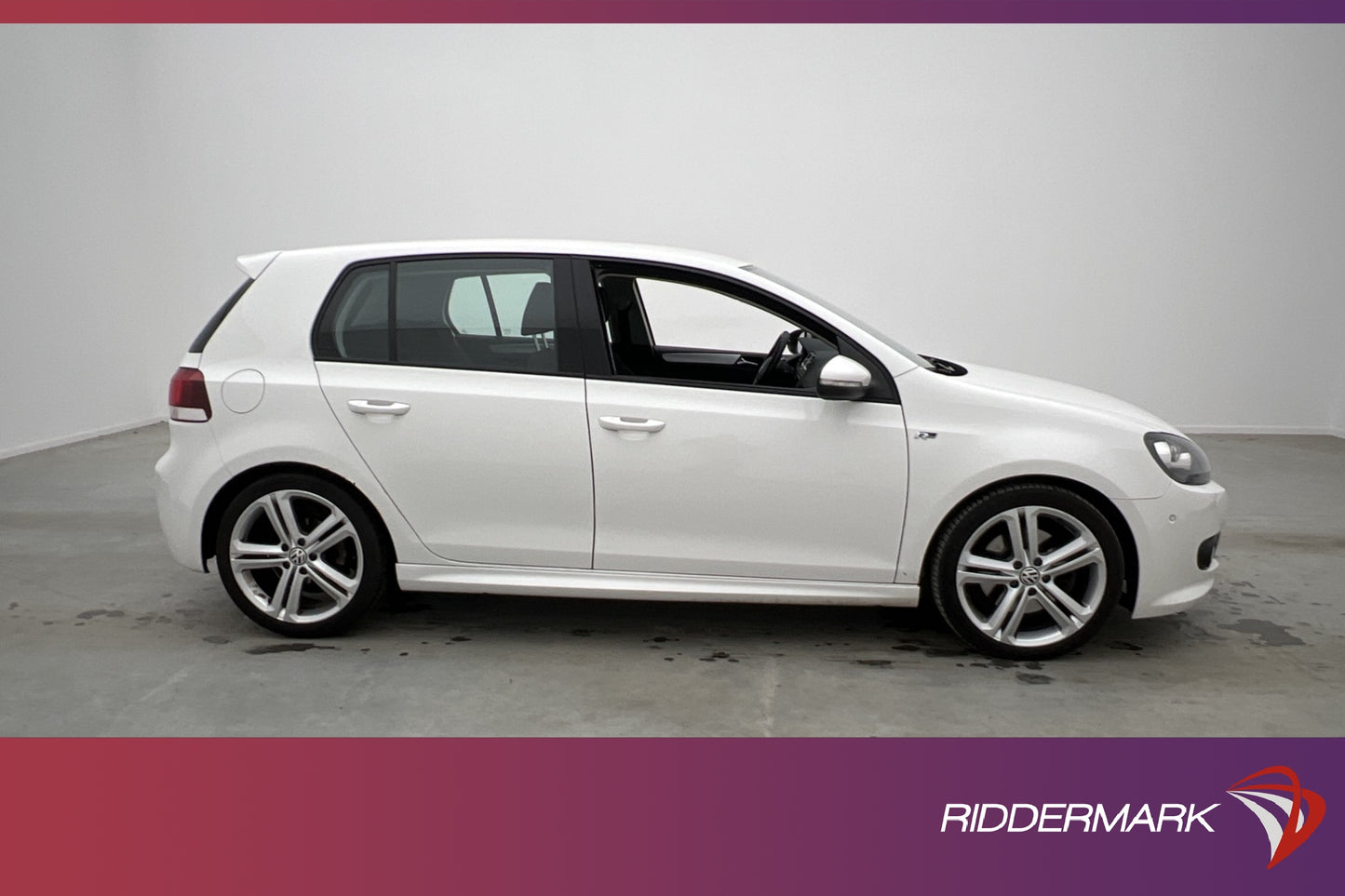 Volkswagen Golf 1.4 TSI 160hk R-Line Kamera Sensorer Välserv