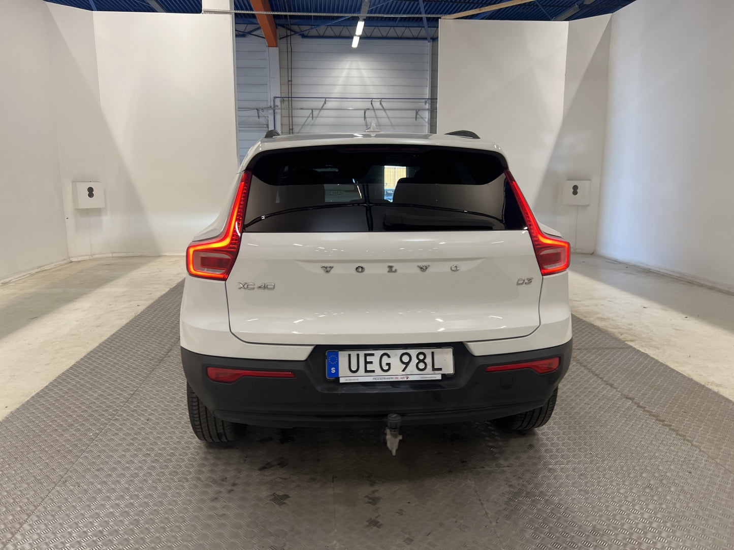 Volvo XC40 D3 AWD 150hk Business VOC Värmare Drag Välservad