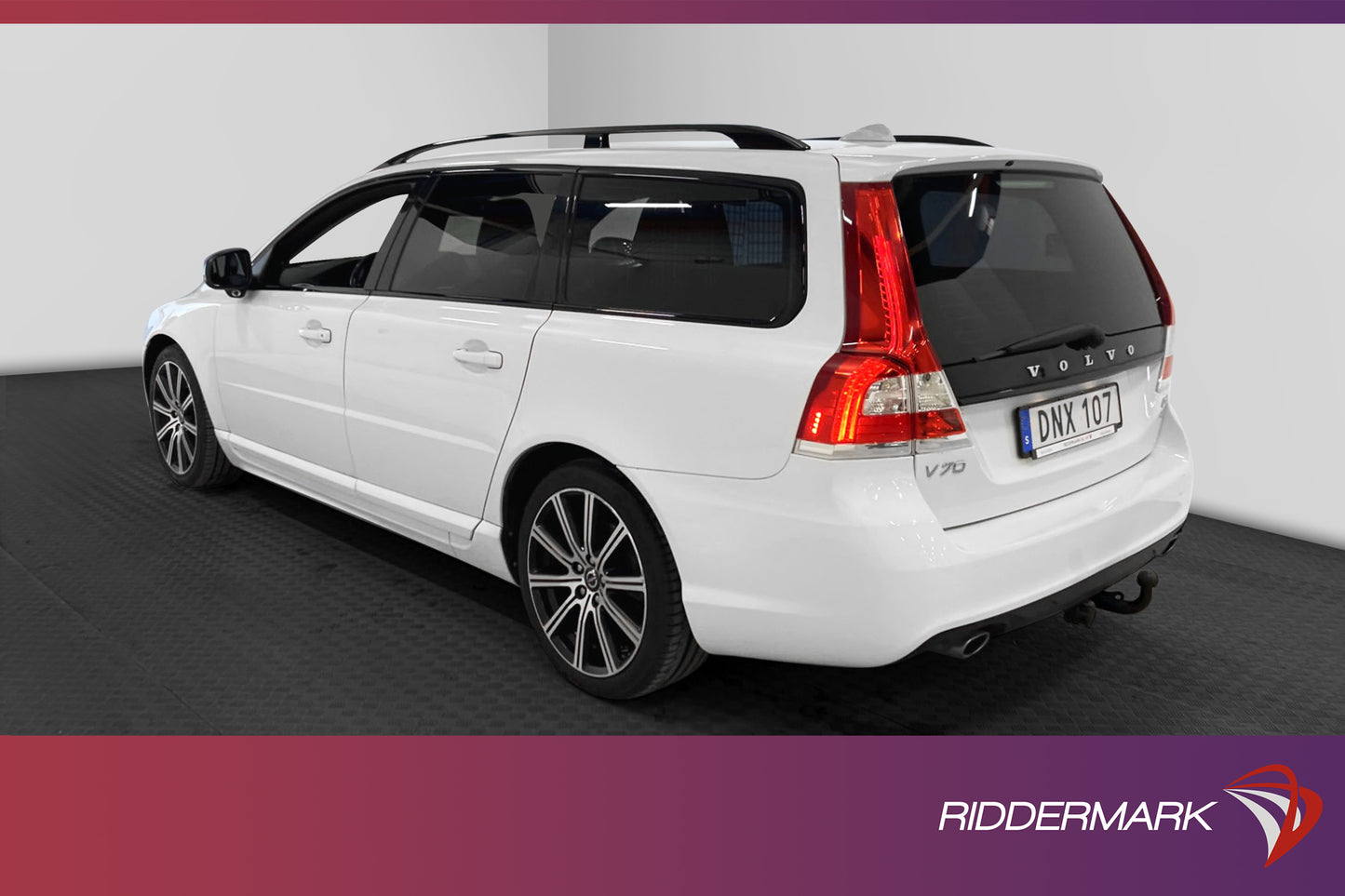 Volvo V70 D4 AWD Dynamic VOC Skinn D-Värm Drag BLIS 181hk