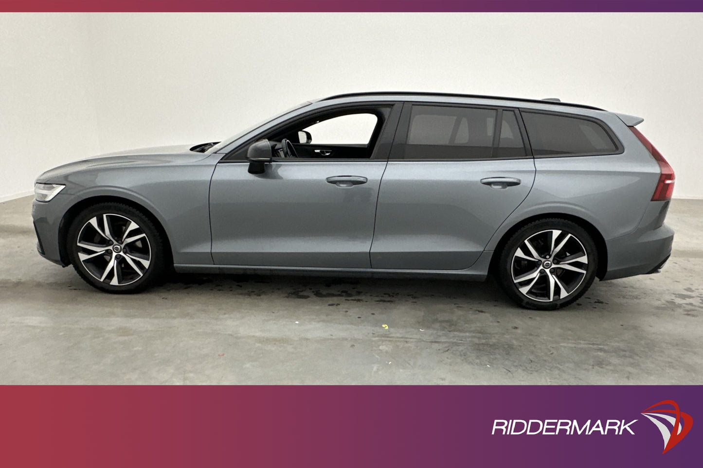 Volvo V60 D4 R-Design VOC Pano H/K HUD 360° Skinn Navi BLIS