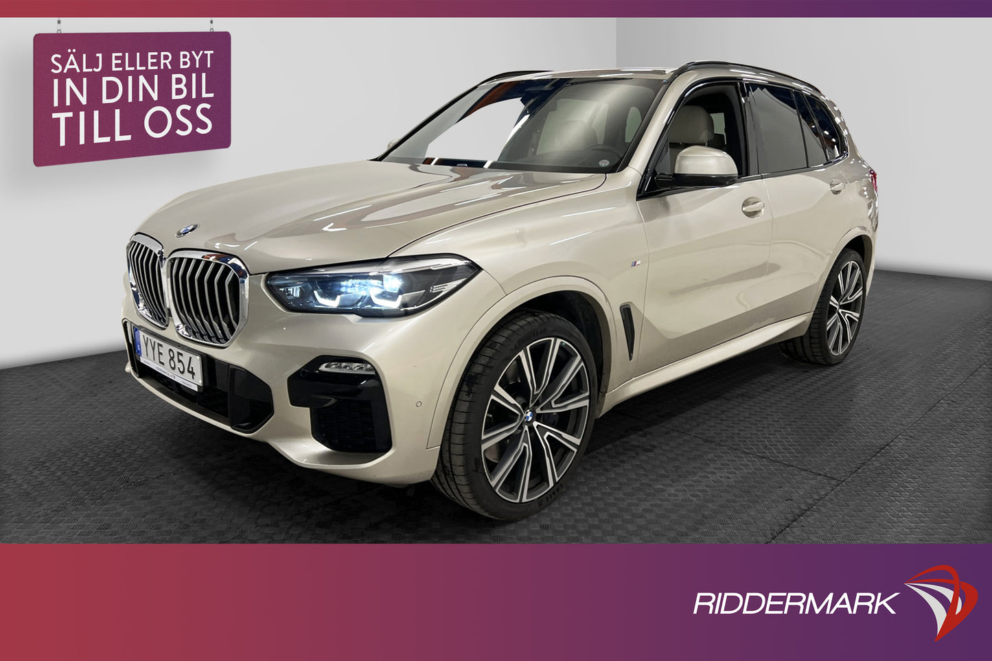 BMW X5 xDrive40i 340hk M Sport Pano H/K Värmare 360° Drag