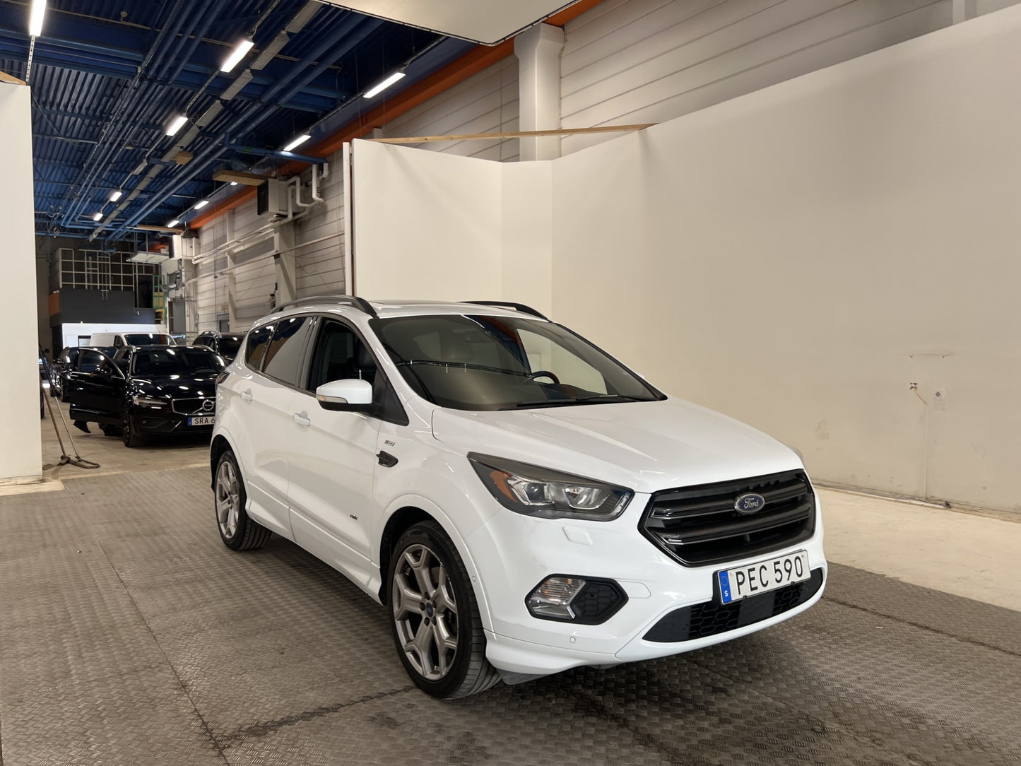 Ford Kuga 2.0 AWD 180hk ST-Line Pano SONY B-kam Drag Carplay