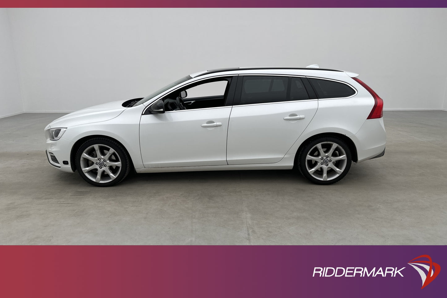 Volvo V60 T6 304hk AWD R-Design Taklucka Skinn Navi Polestar